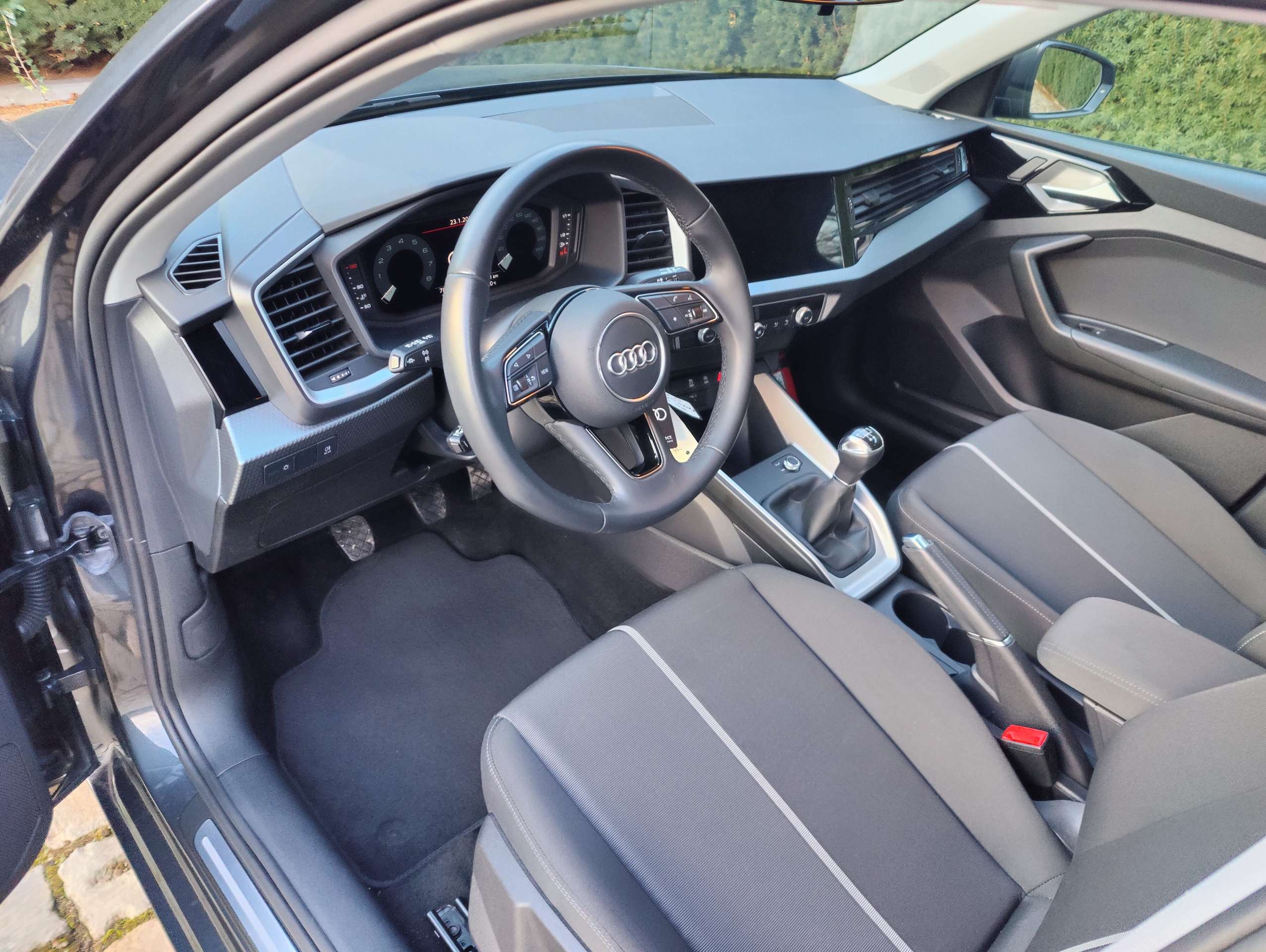0e390e30-2de4-44a8-9496-4393ae328e059-audi-a1-a1-25-tfsi-sportback-advanced-20260319.jpg