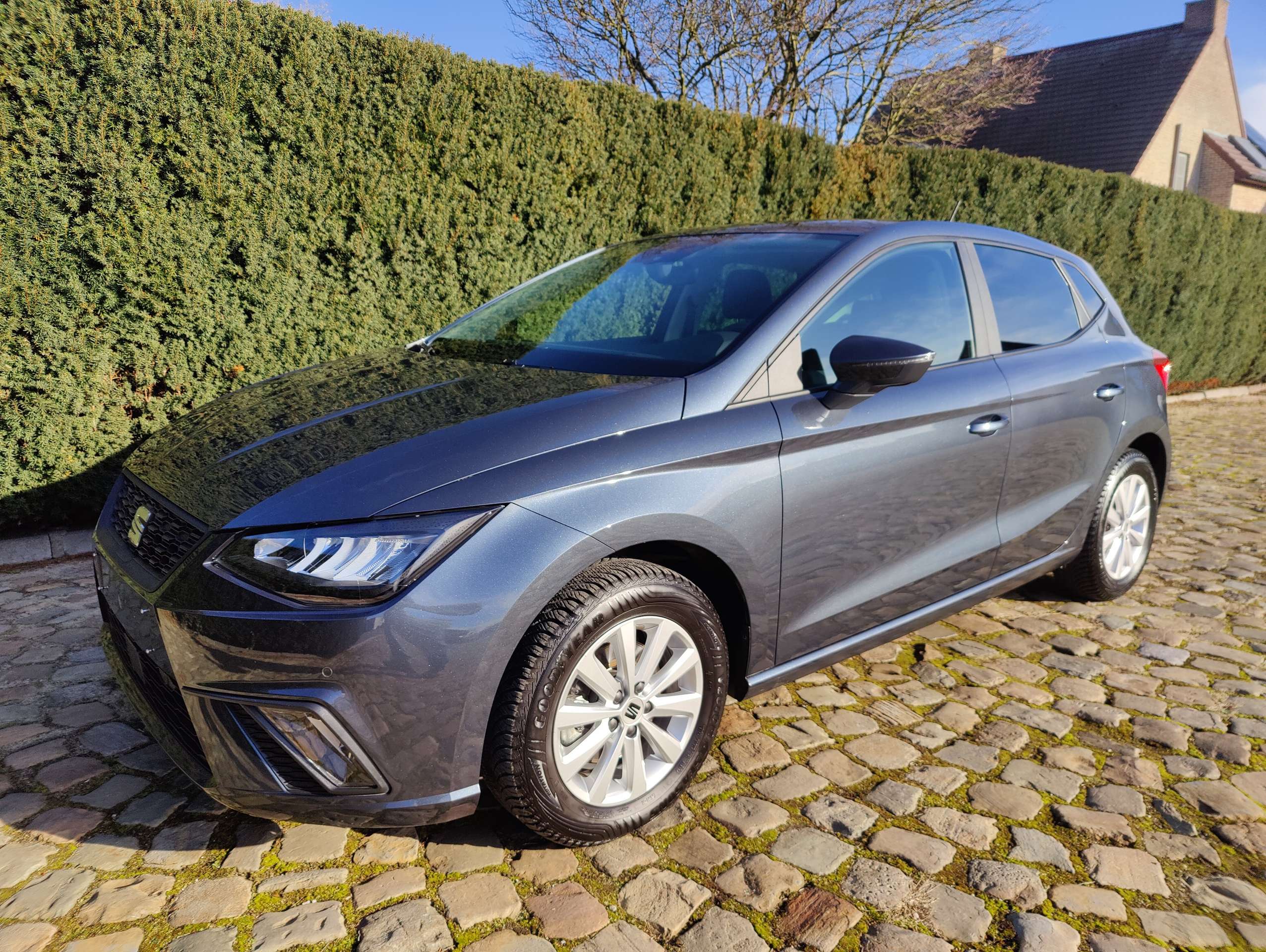 0f2ecabb-90b5-4d0f-8dbb-fa98f14e804a3-seat-ibiza-1-0-tsi-move-full-link-dsg-20260319.jpg