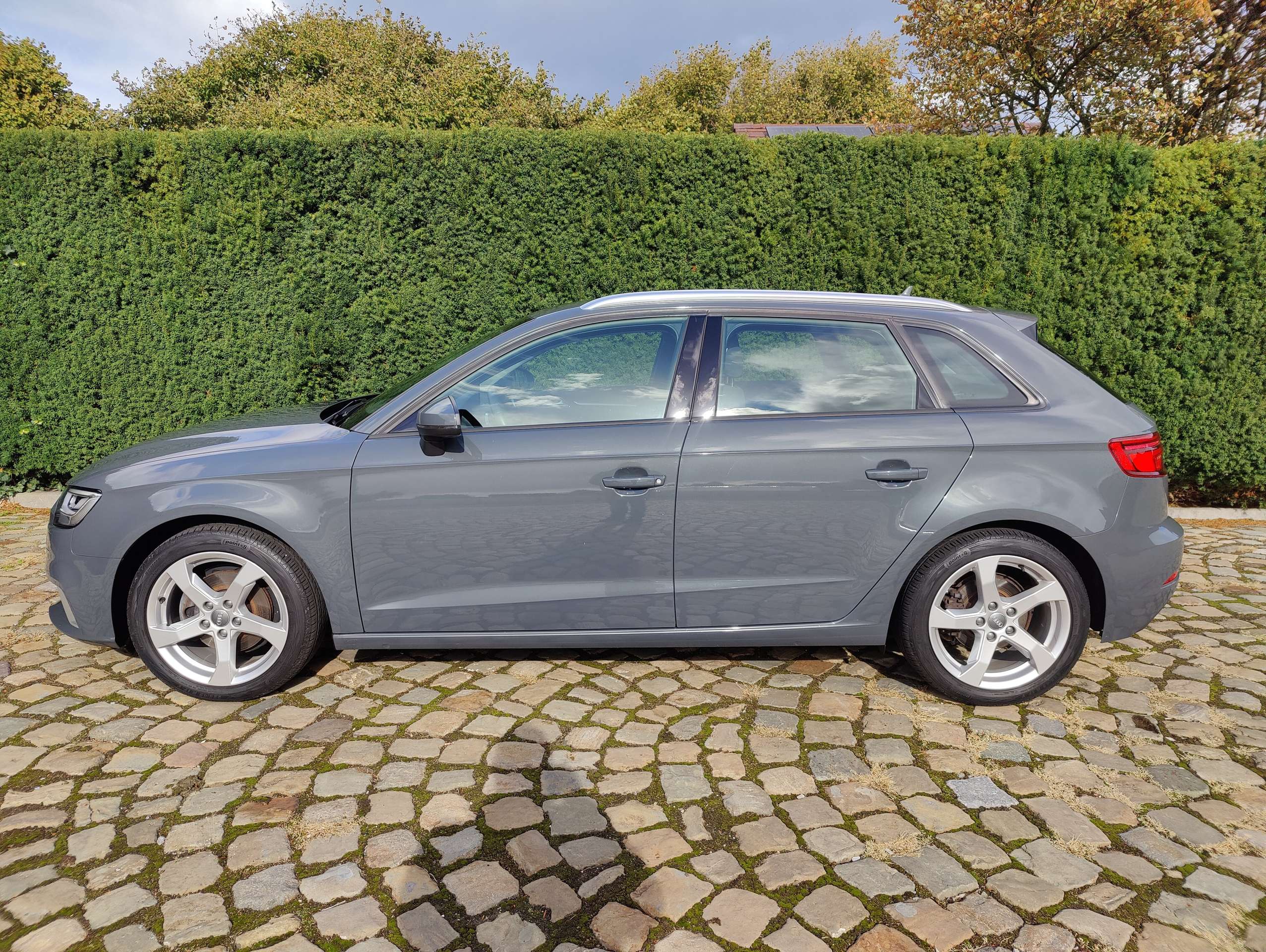 0faa8d52-910c-475f-99c2-e96dc3b56e364-audi-a3-1-5-tsi-act-sport-20260319.jpg