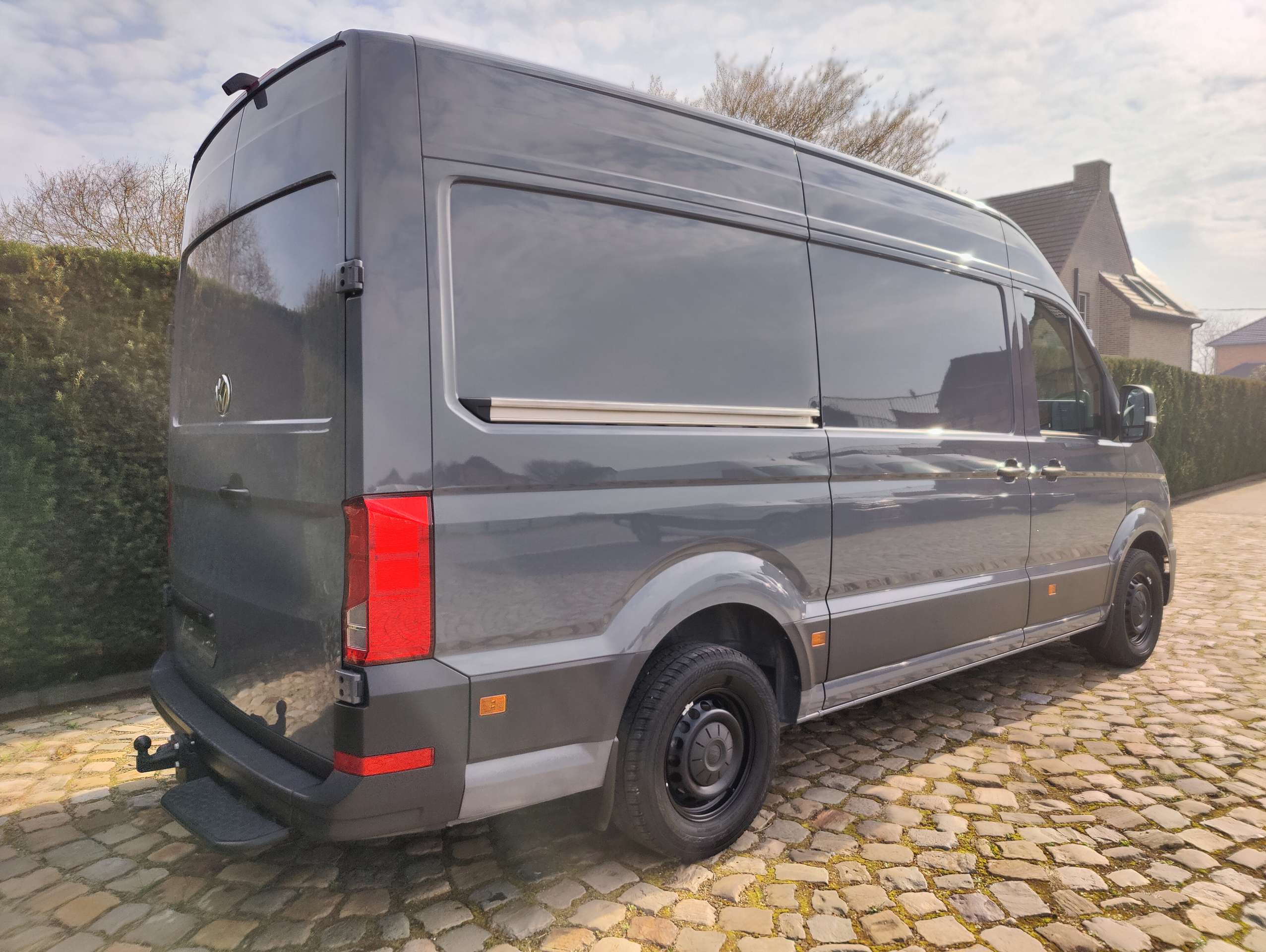 13174b3a-c2ab-401b-8782-a8e07aedb4917-volkswagen-crafter-crafter-2-0-cr-tdi-l3h3-eu6d-cameraergo-actif-20260328.jpg