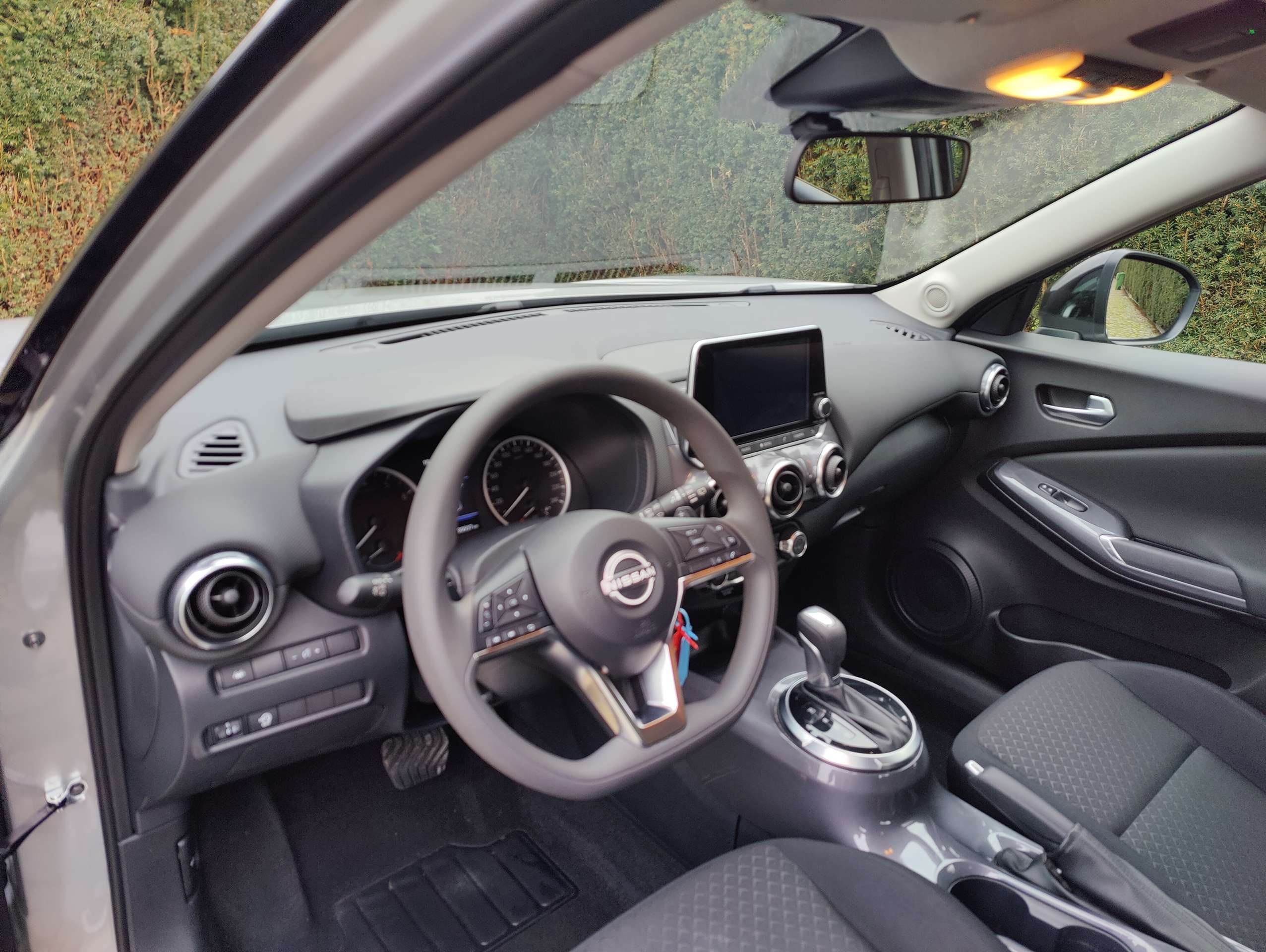 13c1b768-e799-41e3-a3a6-61a195ae328c9-nissan-juke-1-0-dig-t-2wd-acenta-dct-eu6ap-20260319.jpg