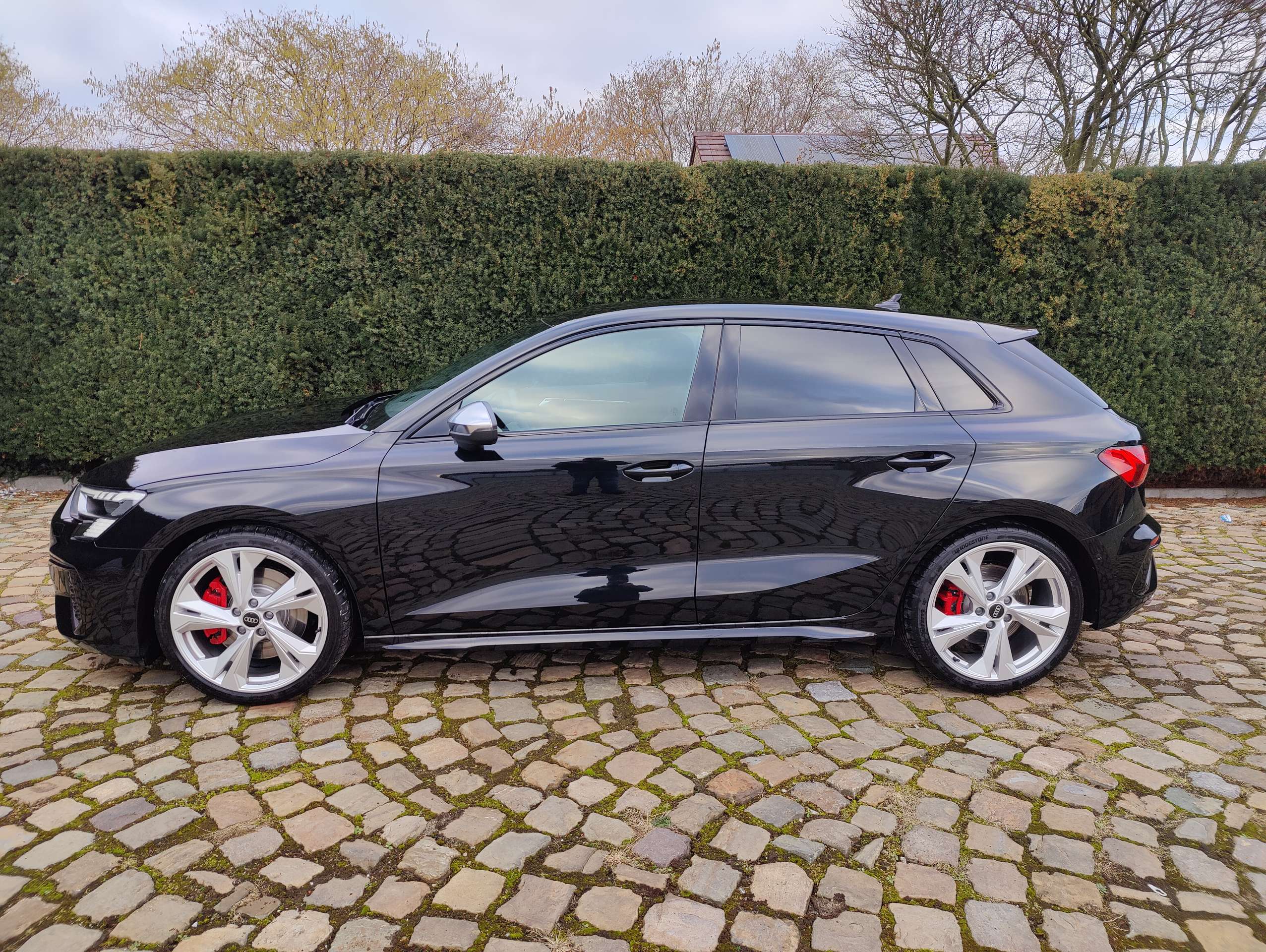 256bdaa1-6c26-412a-8d44-7d945dc623895-audi-s3-s3-sportback-2-0-tfsi-quattro-s-tronicrs-stoelen-20260319.jpg