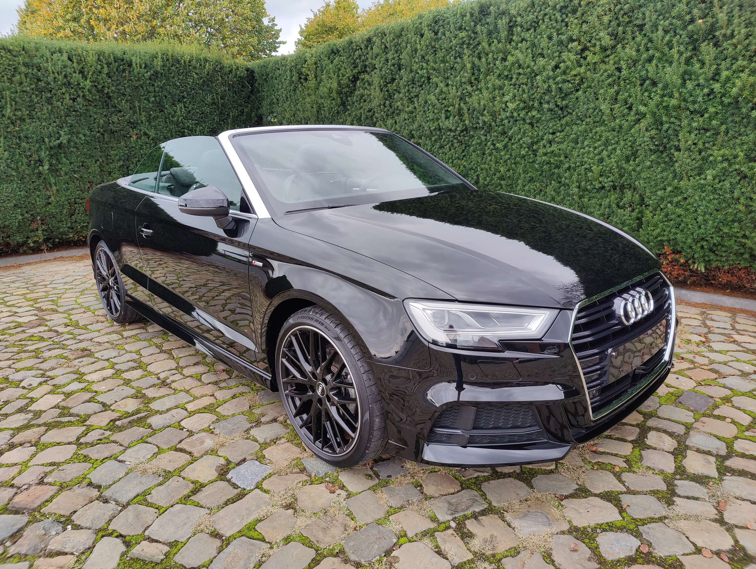 4eae86cc-4a09-426a-a2aa-8fc7123cdc6b1-audi-a3-a3-35-tfsi-cabrio-s-tronic-s-line-20260319.jpg