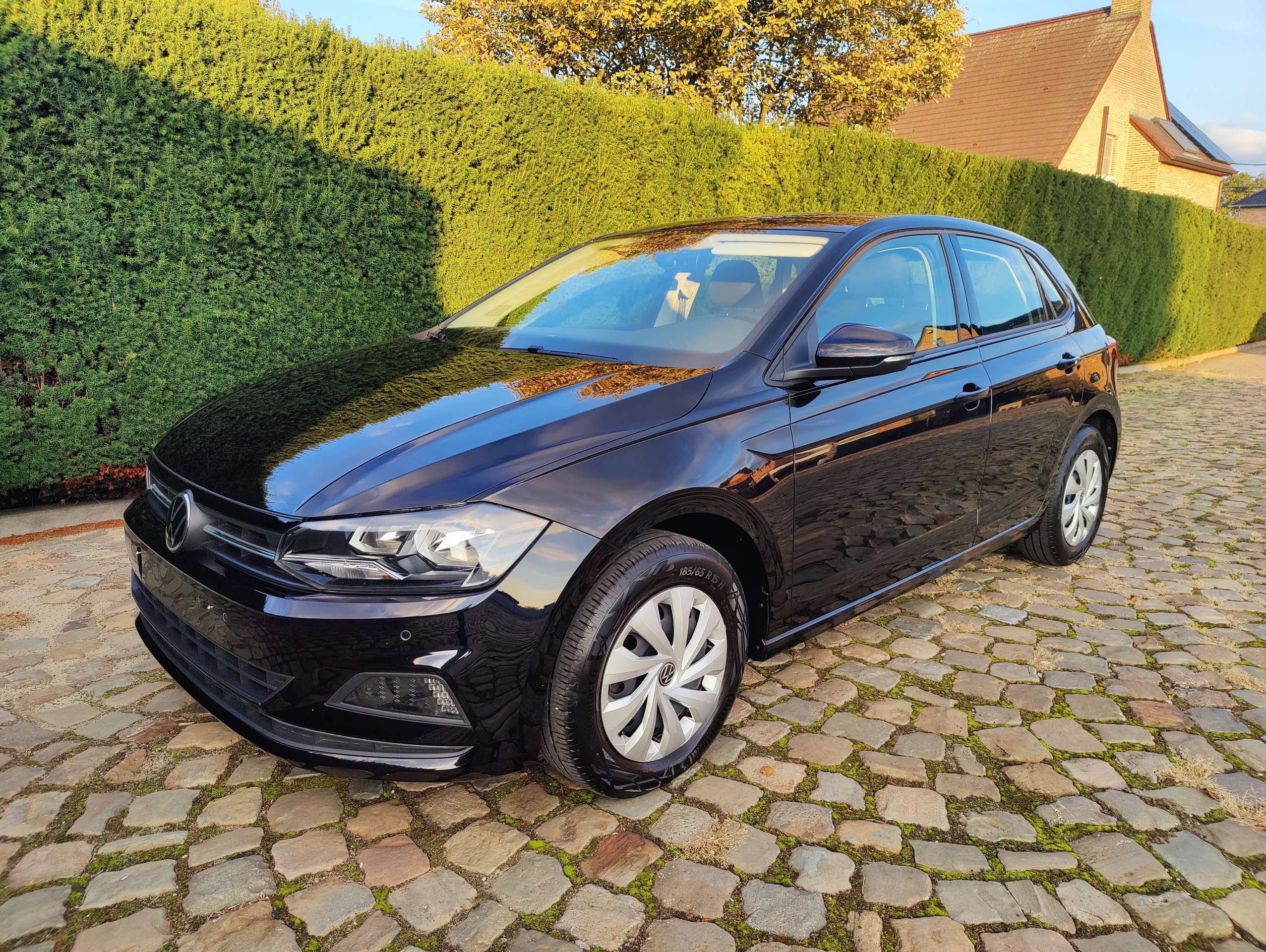6b24f631-e900-4c3a-9ff1-ac4e9716bdb63-volkswagen-polo-polo-1-0-tsi-opf-comfortline-20260319.jpg