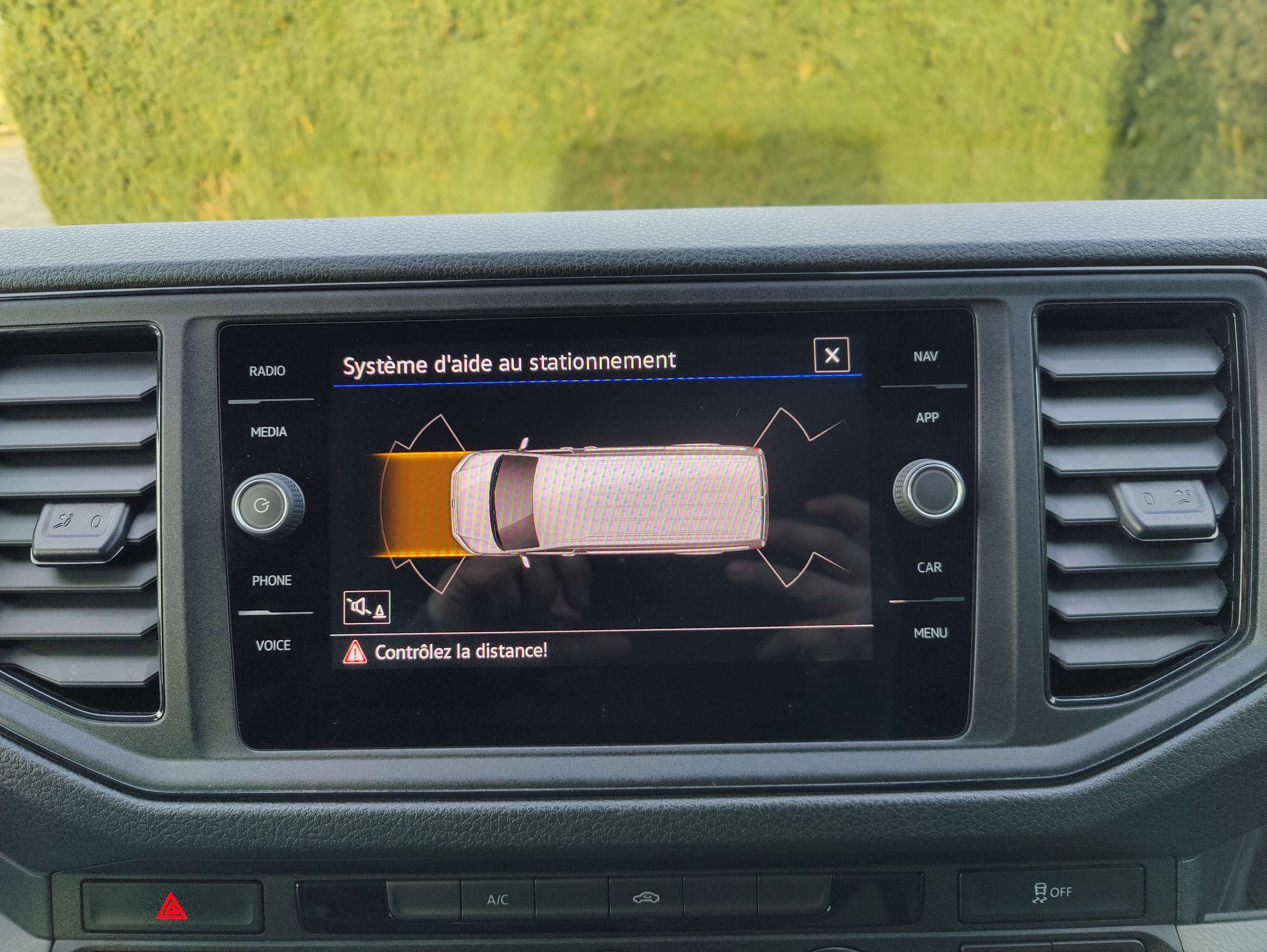 79bd9b5f-dd2b-4311-b3a6-0c703878b49c14-volkswagen-crafter-crafter-2-0-cr-tdi-l4h3-eu6d-20260319.jpg