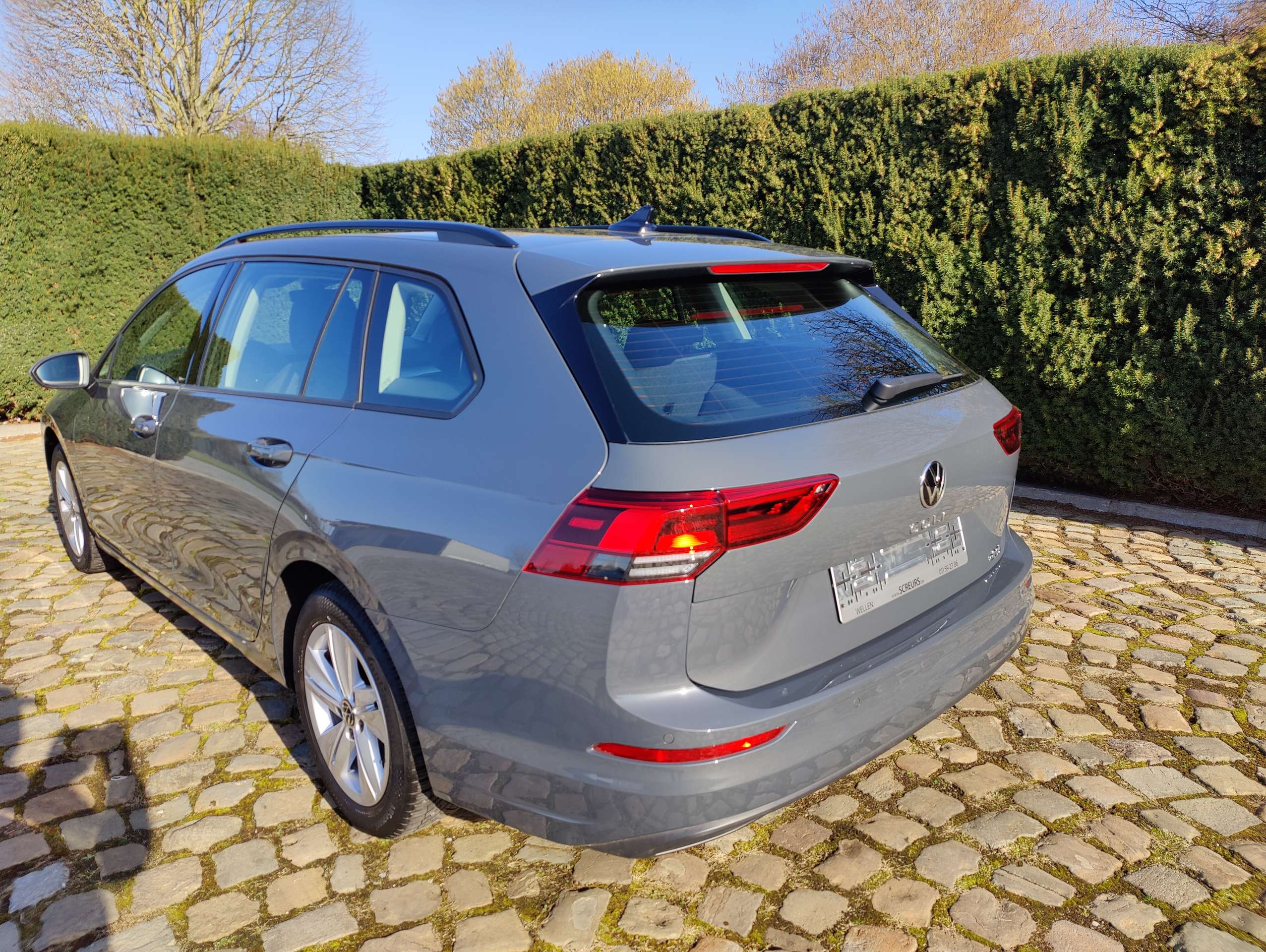 7a9c71ae-addc-4cc5-9c11-349783f2fc9c5-volkswagen-golf-variant-golf-sw-1-5-etsi-life-opf-dsg-20260319.jpg