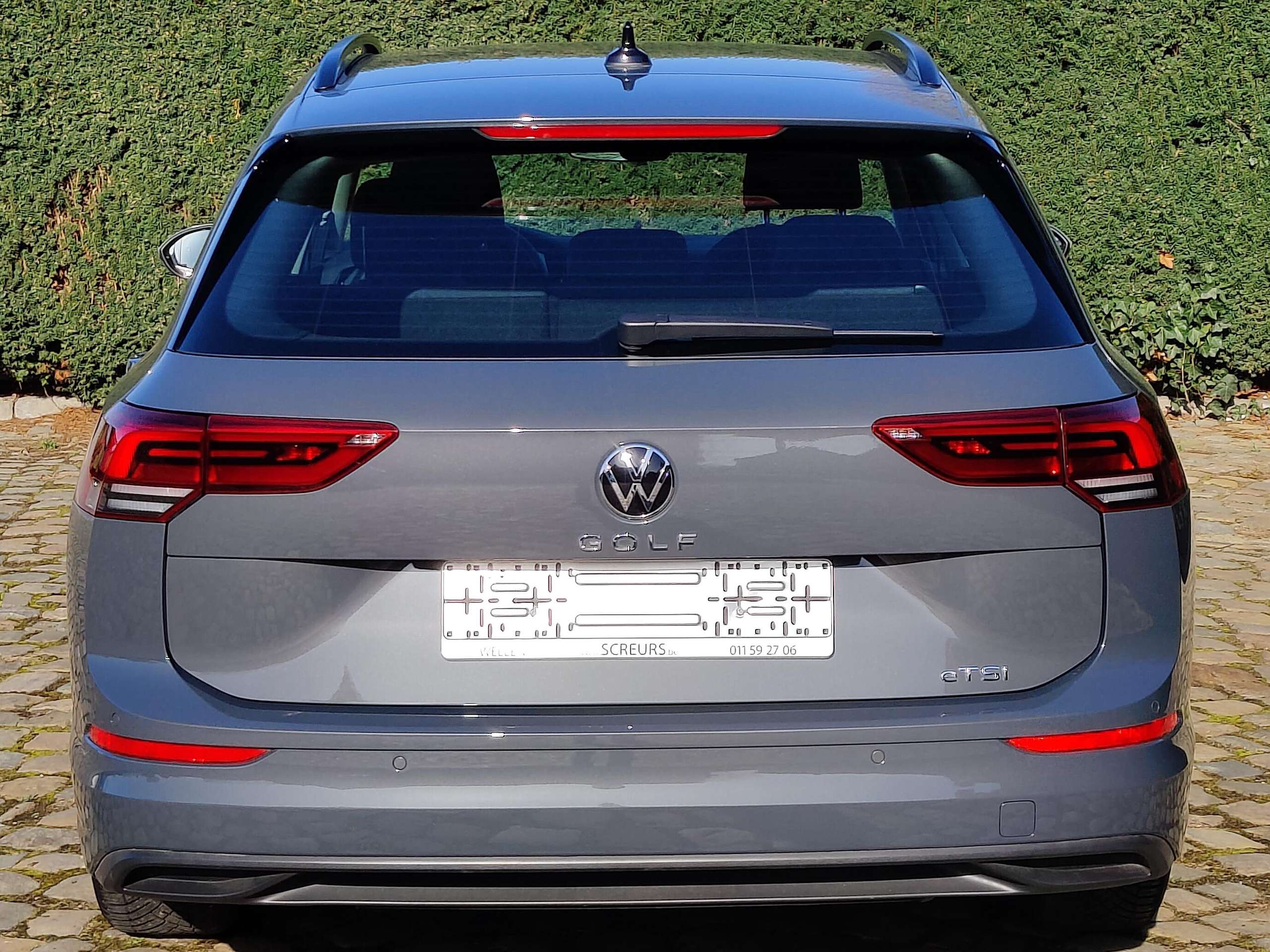 7a9c71ae-addc-4cc5-9c11-349783f2fc9c6-volkswagen-golf-variant-golf-sw-1-5-etsi-life-opf-dsg-20260319.jpg