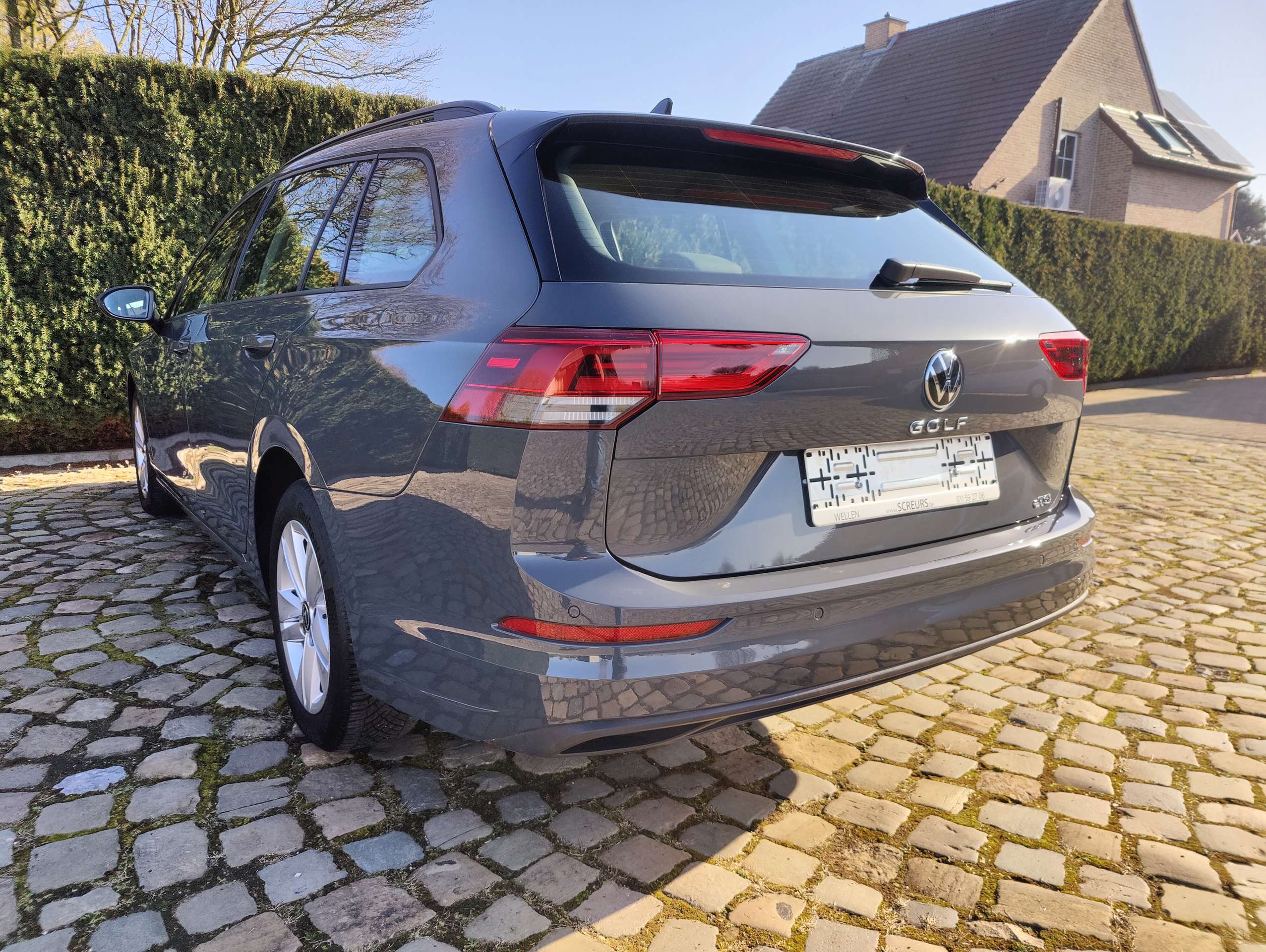 7a9c71ae-addc-4cc5-9c11-349783f2fc9c7-volkswagen-golf-variant-golf-sw-1-5-etsi-life-opf-dsg-20260319.jpg