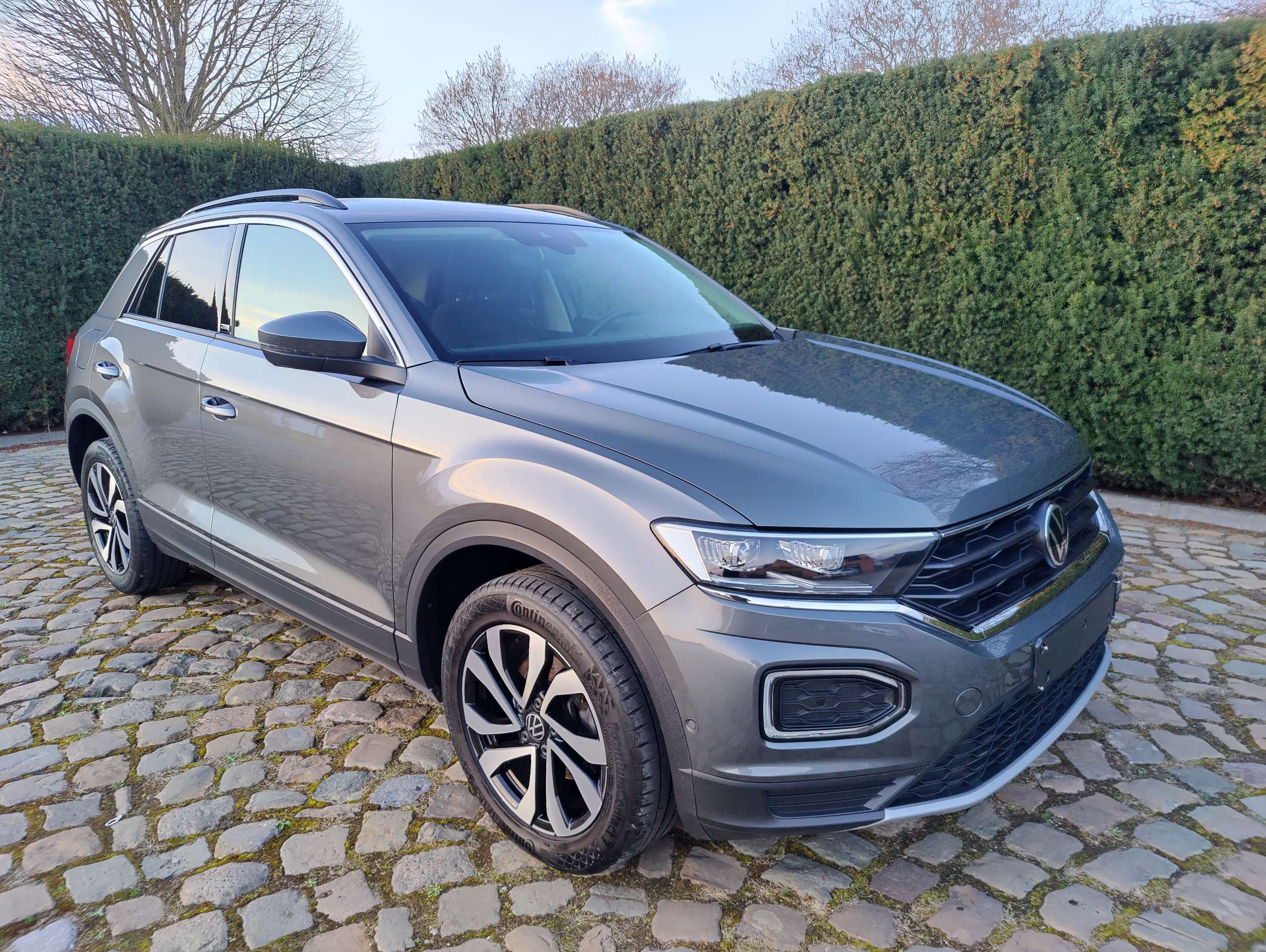 b6e2de57-b3b9-447d-9e5c-5431e1abf9c31-volkswagen-t-roc-t-roc-1-5-tsi-act-active-opf-20260319.jpg