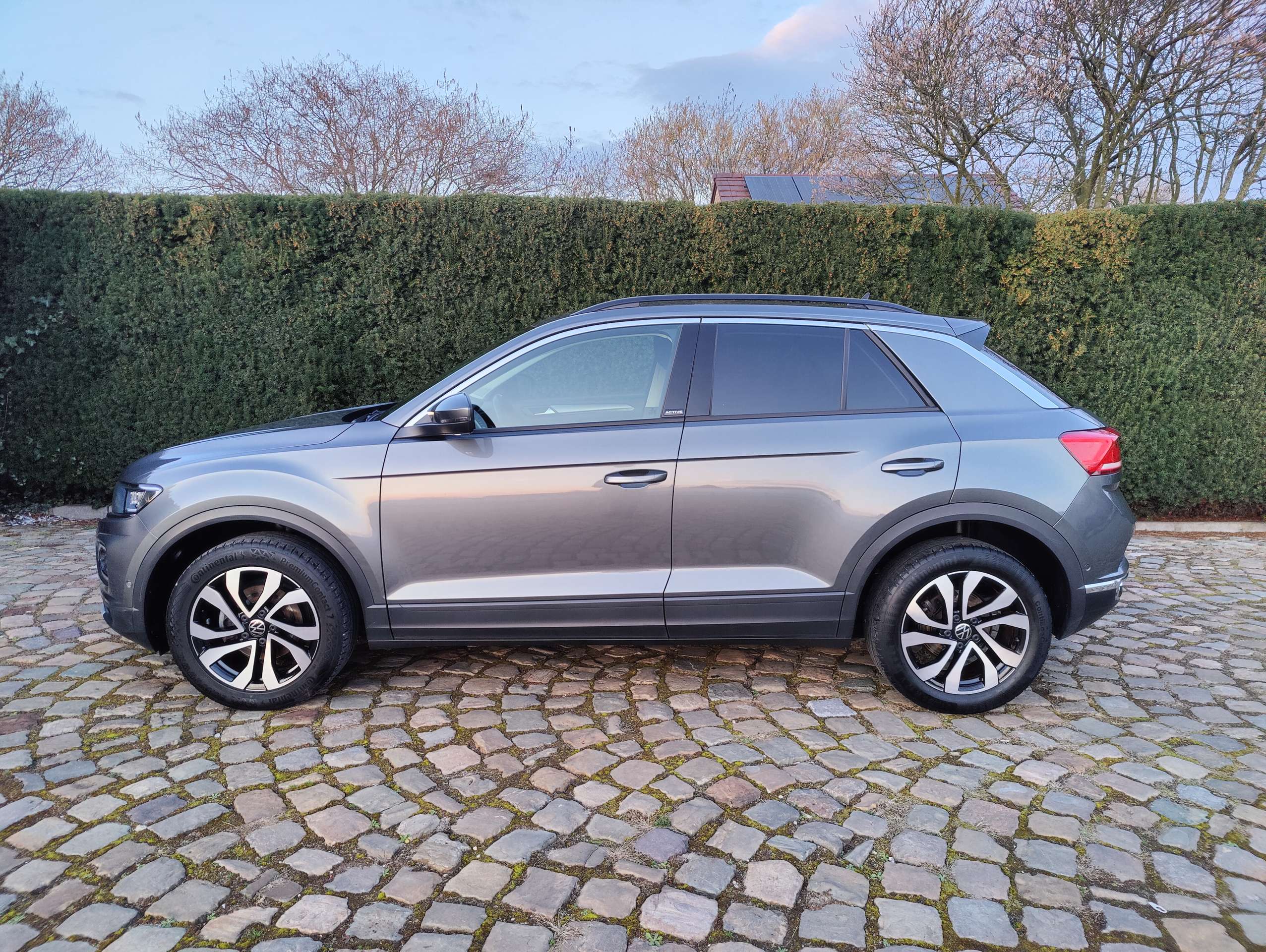 b6e2de57-b3b9-447d-9e5c-5431e1abf9c34-volkswagen-t-roc-t-roc-1-5-tsi-act-active-opf-20260319.jpg