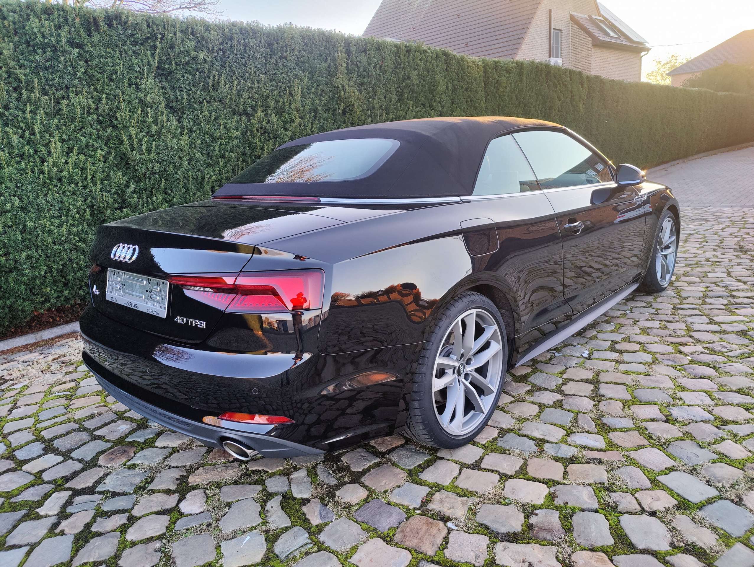 bc64bee7-e752-4c86-ba3d-20e8d8e778398-audi-a5-a5-cabrio-40-tfsi-s-tronic-s-line-20260319.jpg
