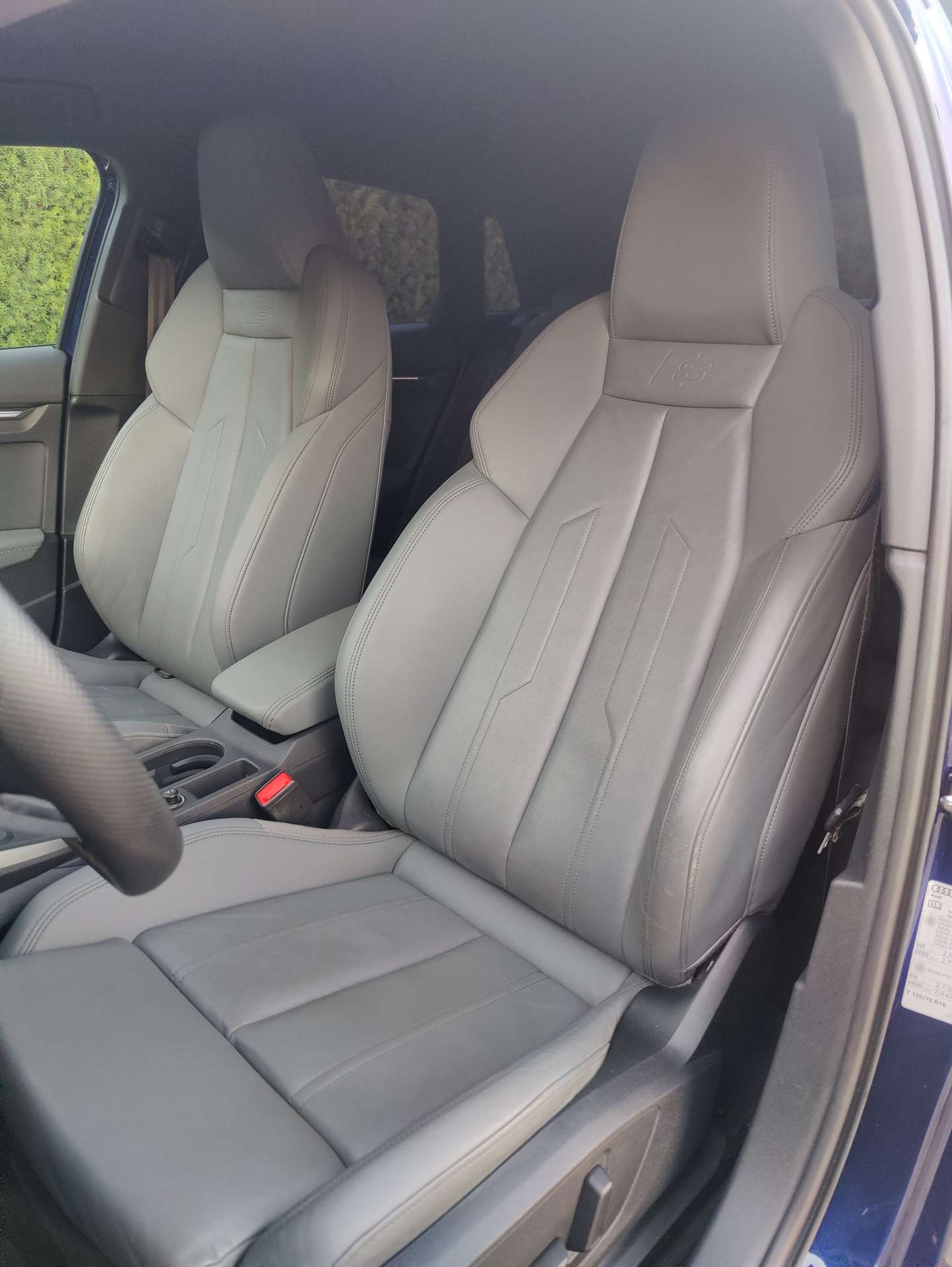 c07ff9a8-0deb-4a9c-9065-efdae3ed220e10-audi-a3-35-tfsi-act-s-line-bo-20260319.jpg