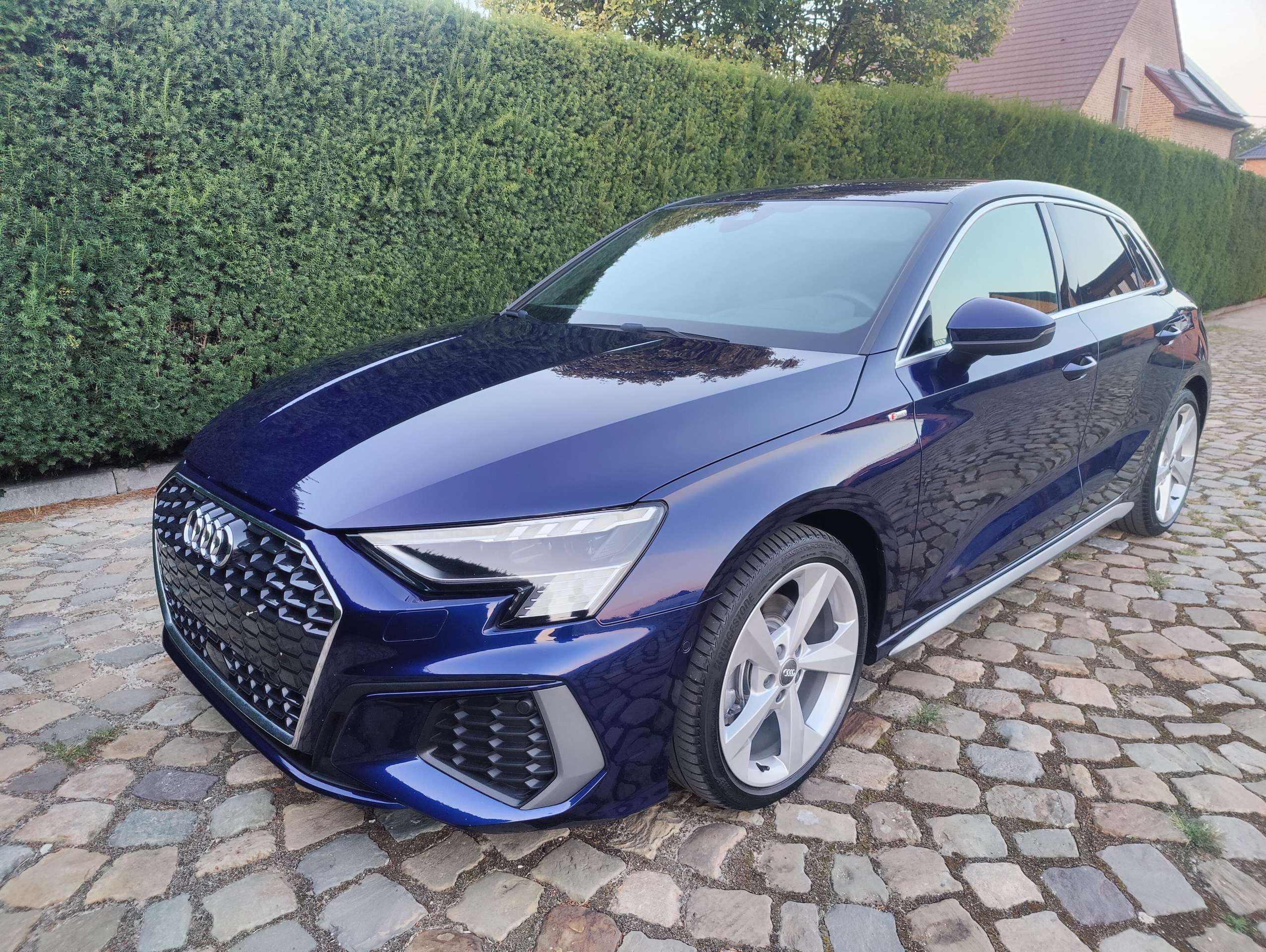 c07ff9a8-0deb-4a9c-9065-efdae3ed220e3-audi-a3-35-tfsi-act-s-line-bo-20260319.jpg