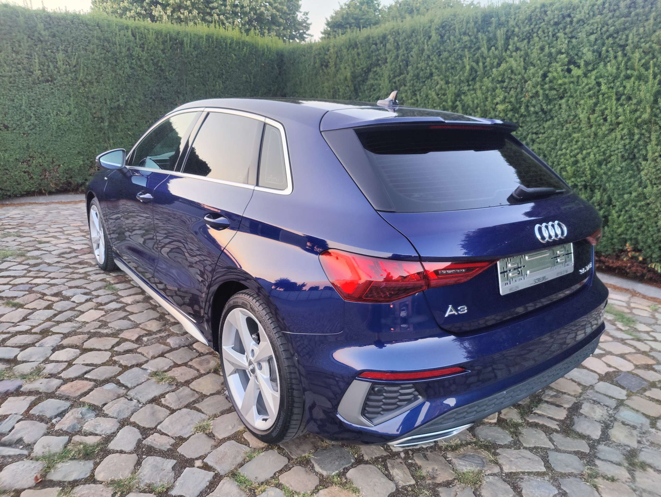 c07ff9a8-0deb-4a9c-9065-efdae3ed220e5-audi-a3-35-tfsi-act-s-line-bo-20260319.jpg