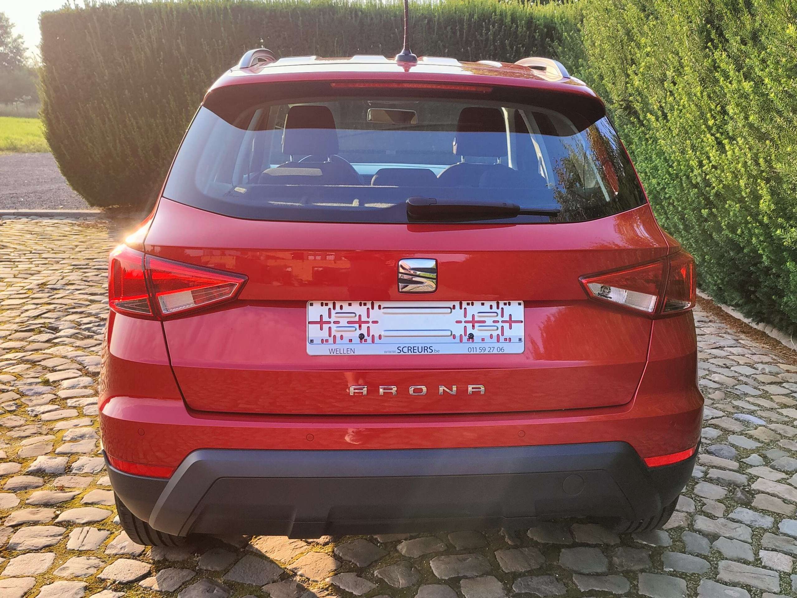 c177bf95-1a89-40f8-9bd8-36b6b76515e36-seat-arona-1-0-tsi-style-dsg-20260328.jpg