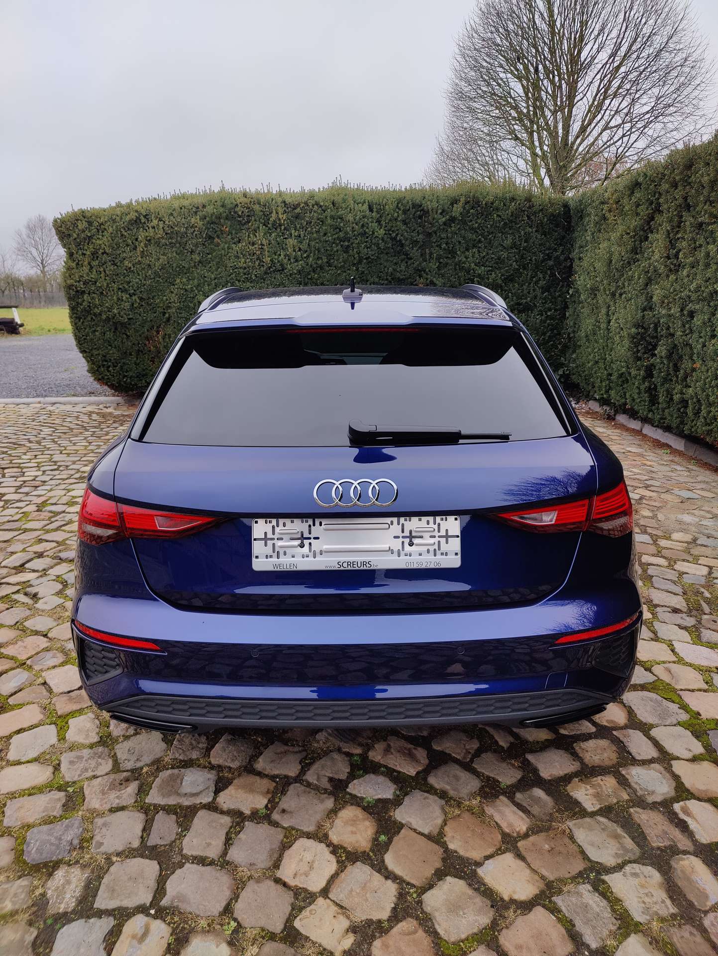 e1707c95-a3f1-4c21-87a5-55e8d2be0c027-audi-a3-a3-sportback-35-tfsi-s-line-s-tronic-20260319.jpg