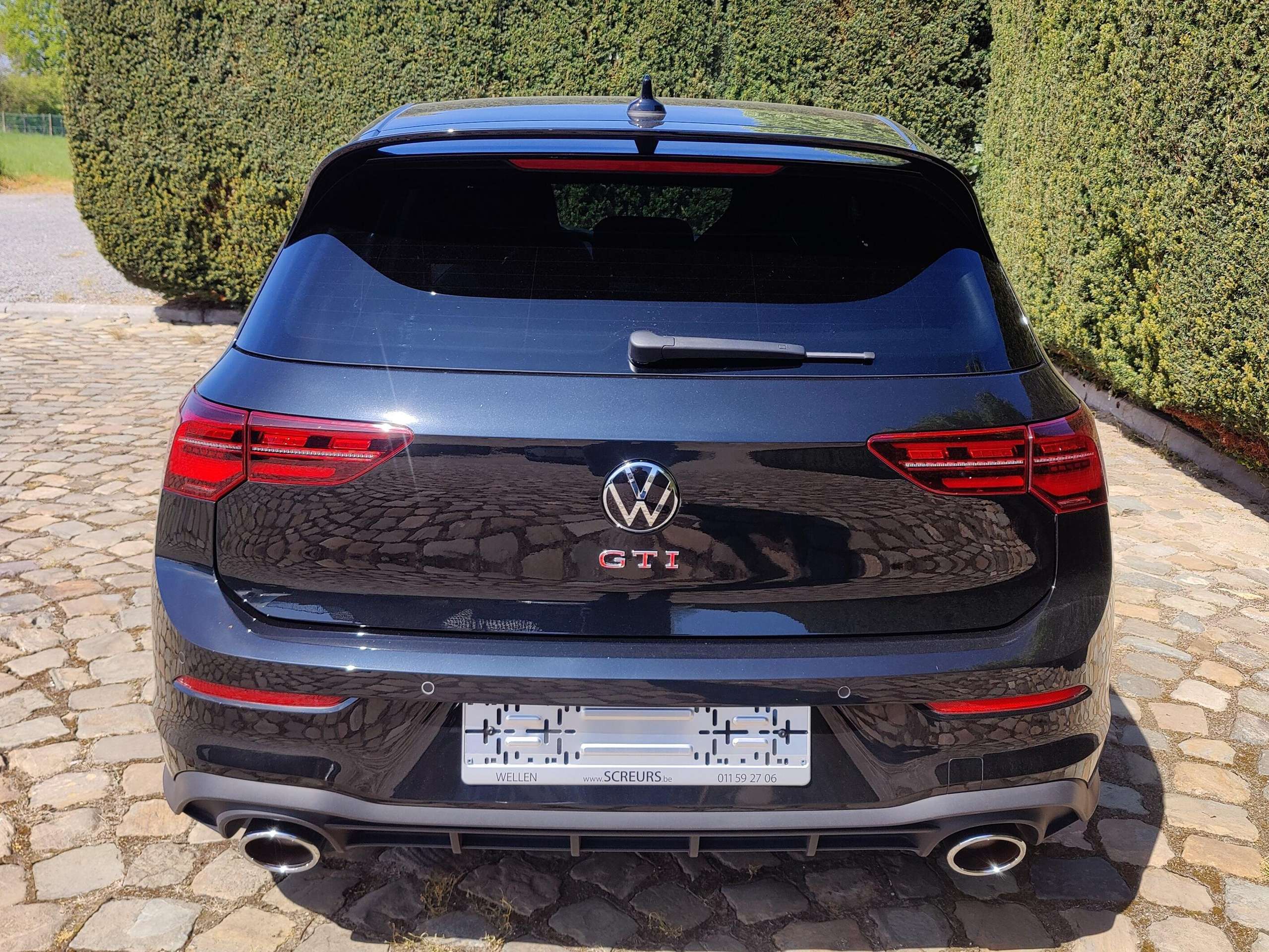 48152f96-b4ad-4fb3-80a8-f566f24a7a1d8-volkswagen-golf-gti-golf-2-0-tsi-gti-clubsport-opf-dsg-harman-kardon-20260425.jpg