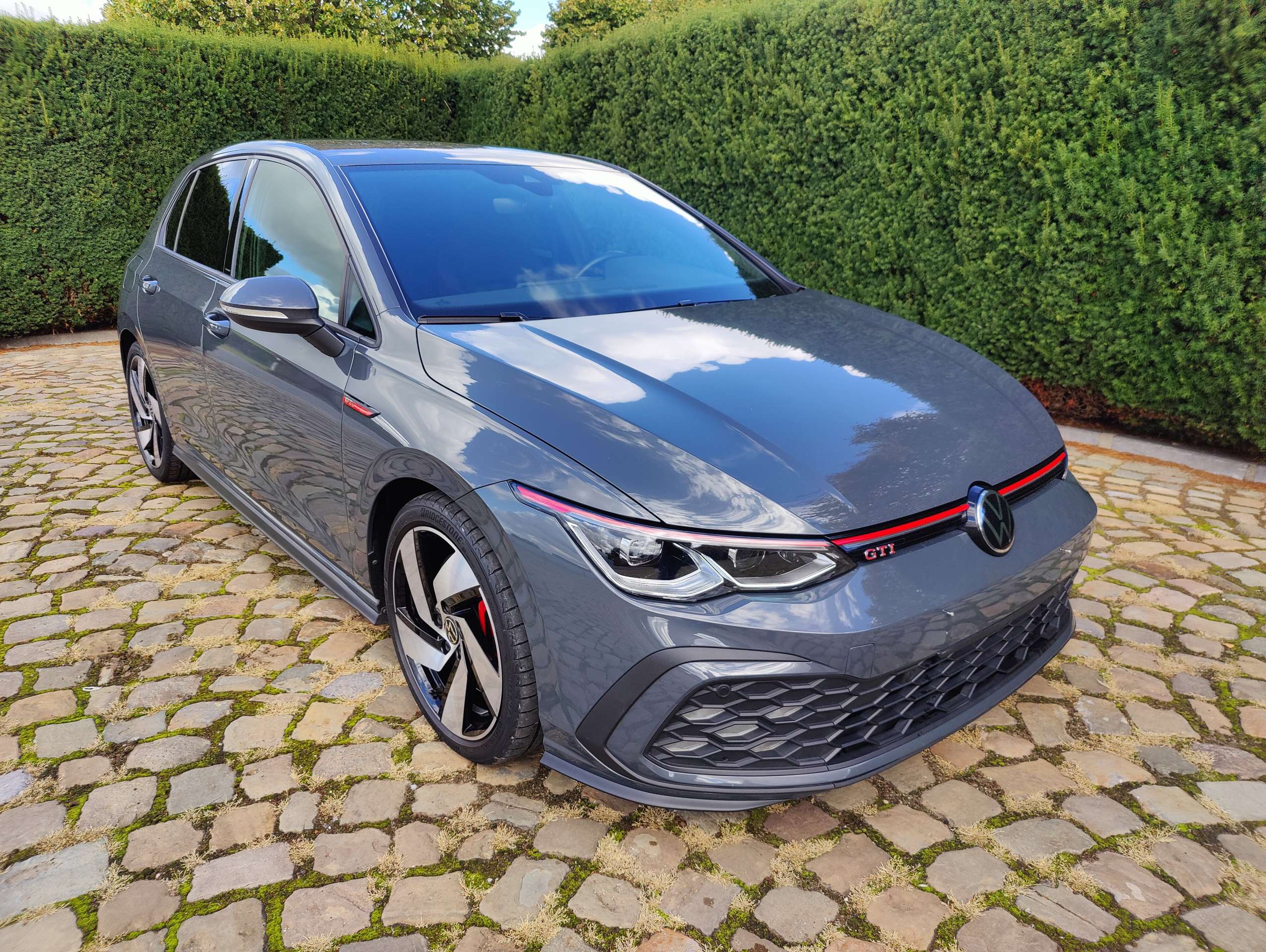 01df81bf-e726-4533-8c89-7086a041226a1-volkswagen-golf-gti-golf-2-0-tsi-opf-dsg-gti-iq-light-20260513.jpg
