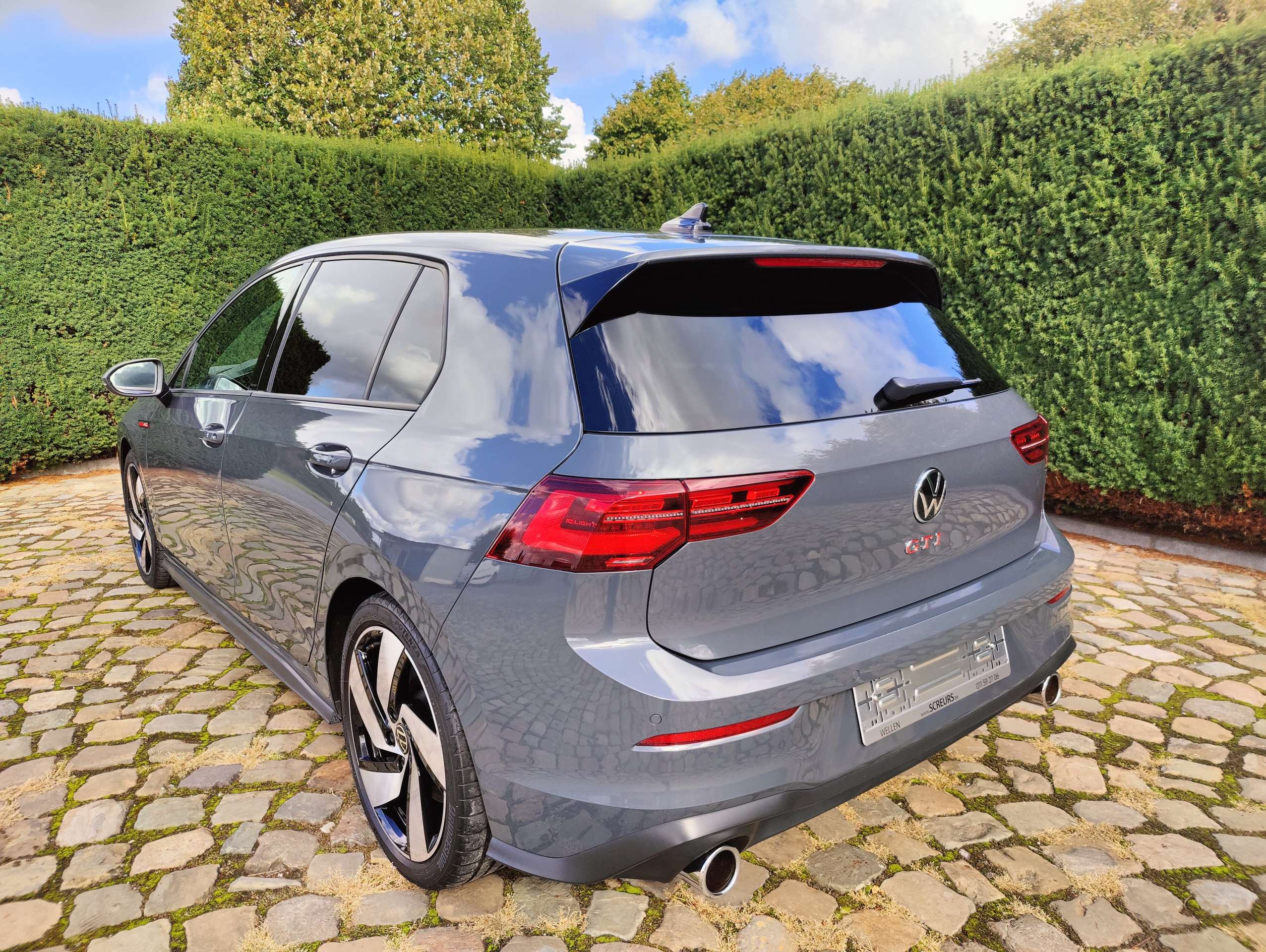 01df81bf-e726-4533-8c89-7086a041226a5-volkswagen-golf-gti-golf-2-0-tsi-opf-dsg-gti-iq-light-20260513.jpg