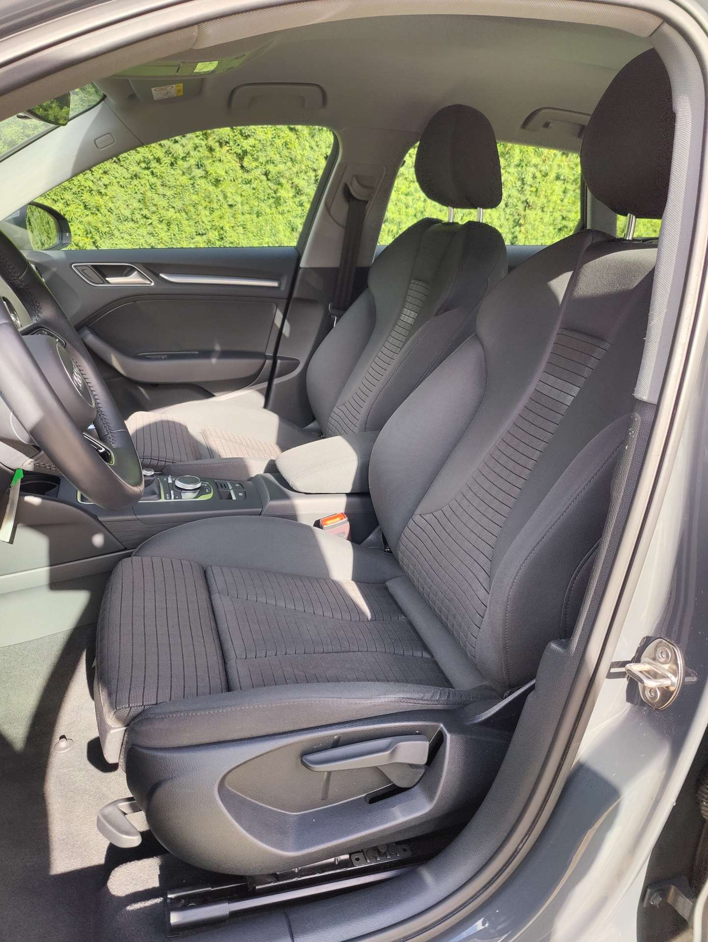 0faa8d52-910c-475f-99c2-e96dc3b56e3610-audi-a3-1-5-tsi-act-sport-20260513.jpg