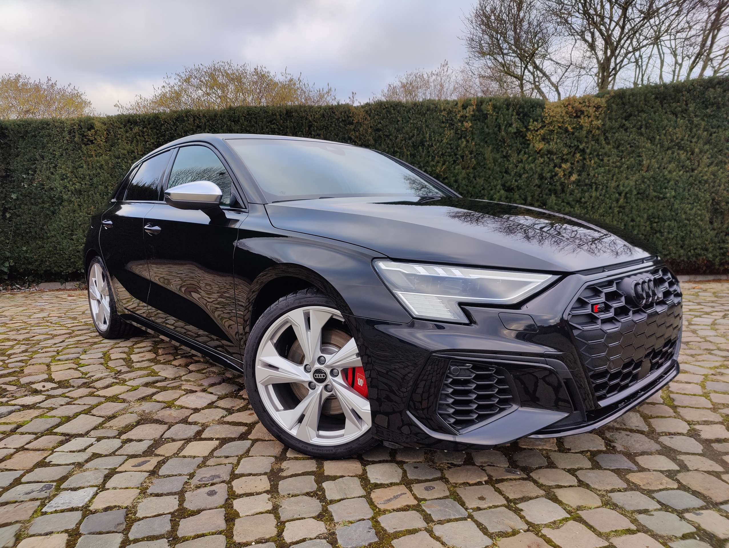 256bdaa1-6c26-412a-8d44-7d945dc623891-audi-s3-s3-sportback-2-0-tfsi-quattro-s-tronicrs-stoelen-20260528.jpg