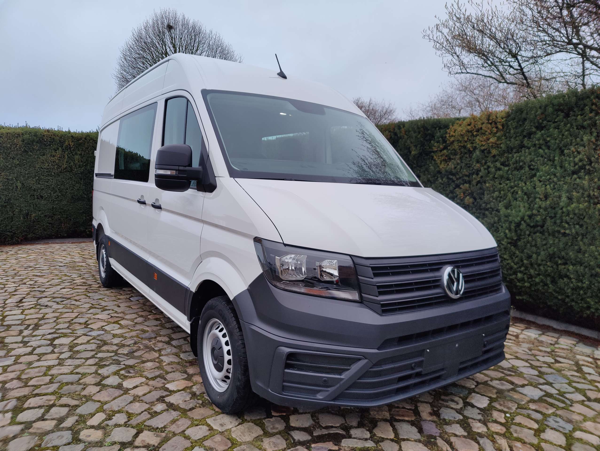 2e6f08bf-d3dc-4c00-a1f6-90f80205c2d81-volkswagen-crafter-2-0-cr-tdi-l3h3-eu6d-7-plaatsen-20260528.jpg