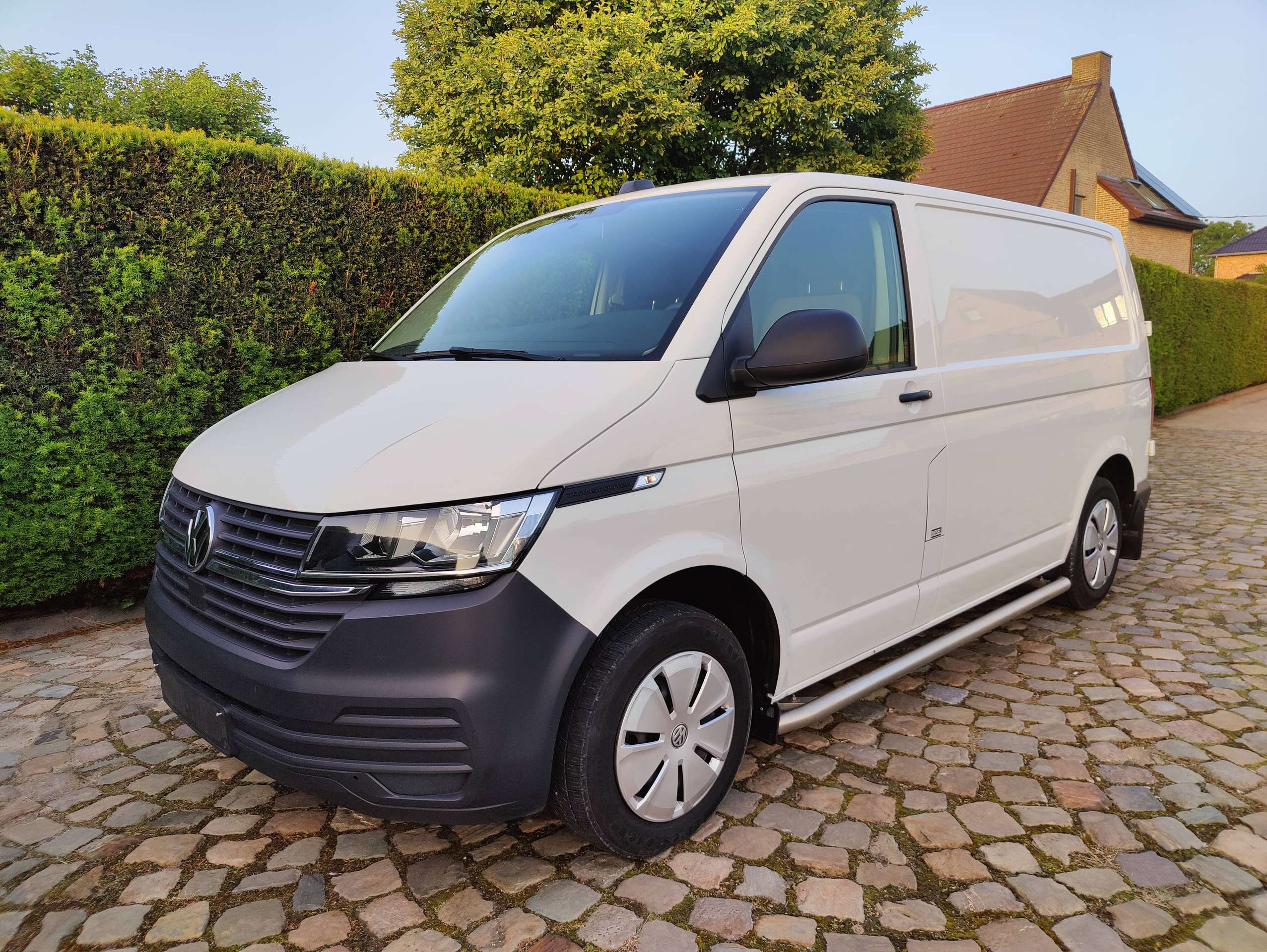 32c178f2-3723-4edb-a59a-0885dd59d27f3-volkswagen-t6-1-transporter-transporter-2-0-tdi-scr-bmt-eu6d-temp-camera-20260530.jpg