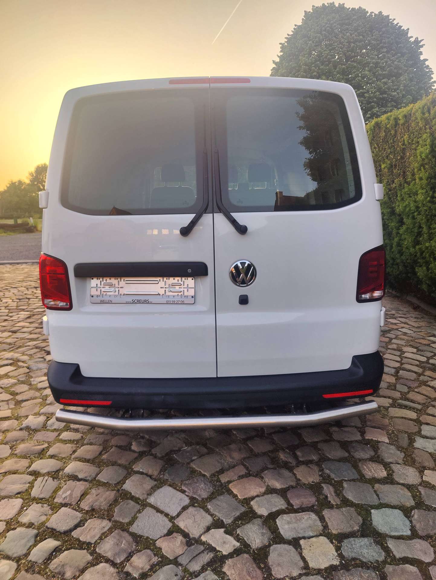 32c178f2-3723-4edb-a59a-0885dd59d27f6-volkswagen-t6-1-transporter-transporter-2-0-tdi-scr-bmt-eu6d-temp-camera-20260530.jpg