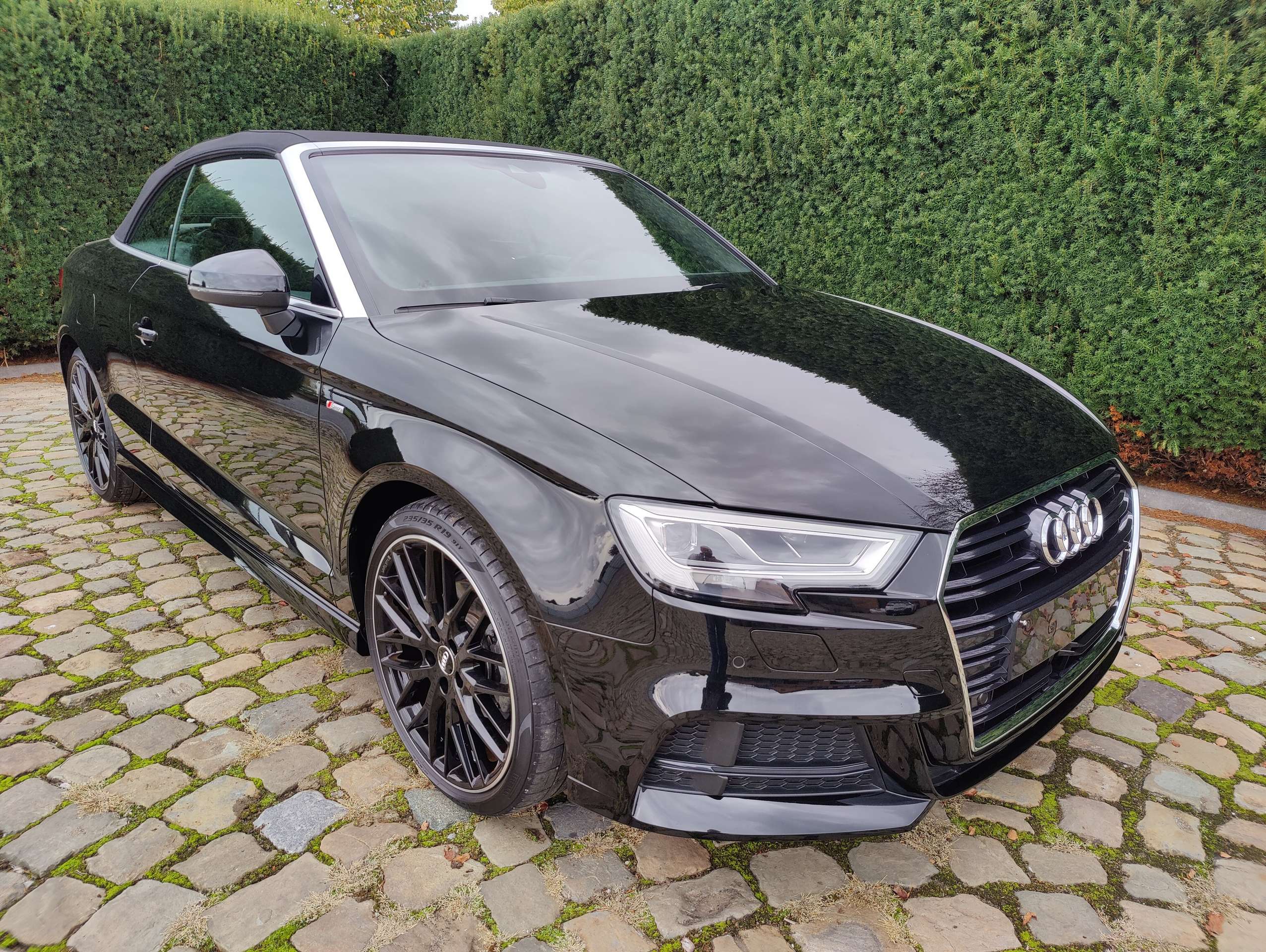 4eae86cc-4a09-426a-a2aa-8fc7123cdc6b5-audi-a3-a3-35-tfsi-cabrio-s-tronic-s-line-20260528.jpg