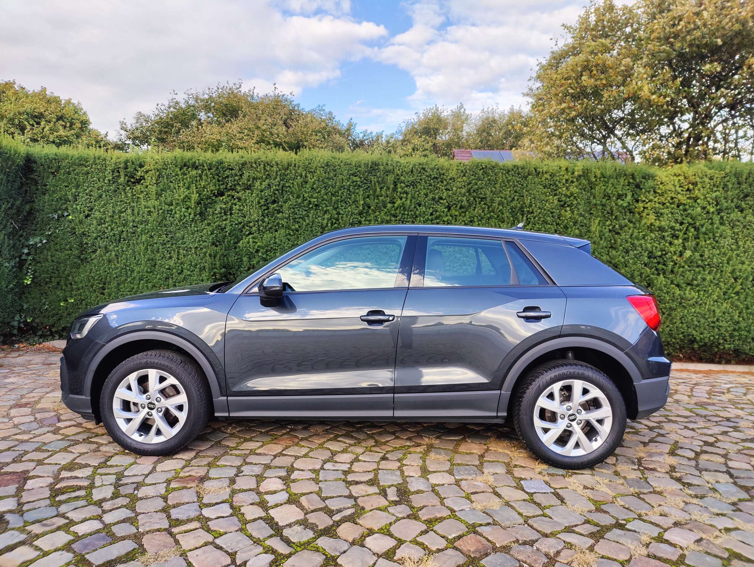 84e3bc79-56c8-4005-b90b-b961d05931464-audi-q2-q2-35-tfsi-s-tronic-20260513.jpg