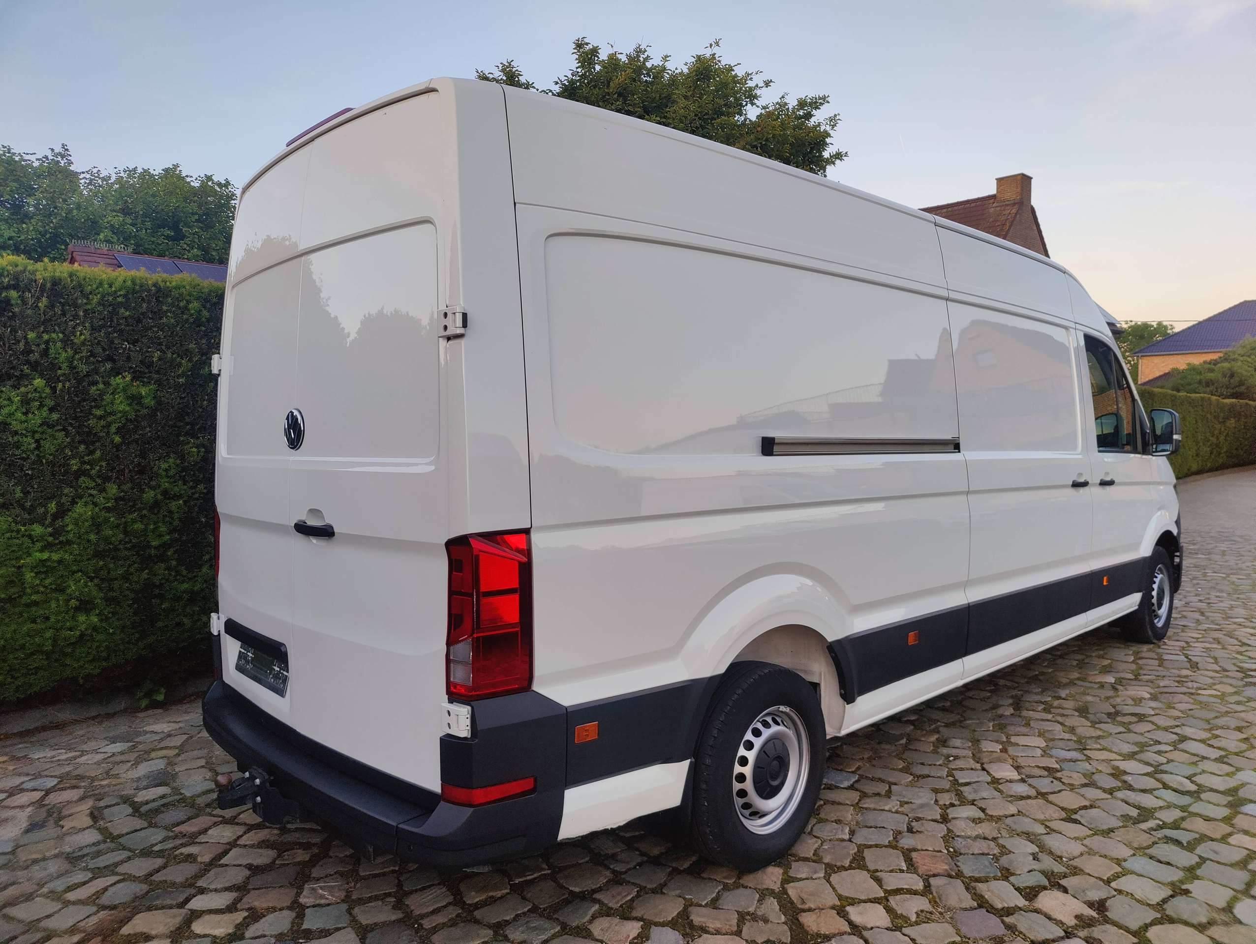 ab6fcb92-7f92-45d6-b256-84ab52e915457-volkswagen-crafter-crafter-2-0-cr-tdi-l4h3-eu6d-20260530.jpg