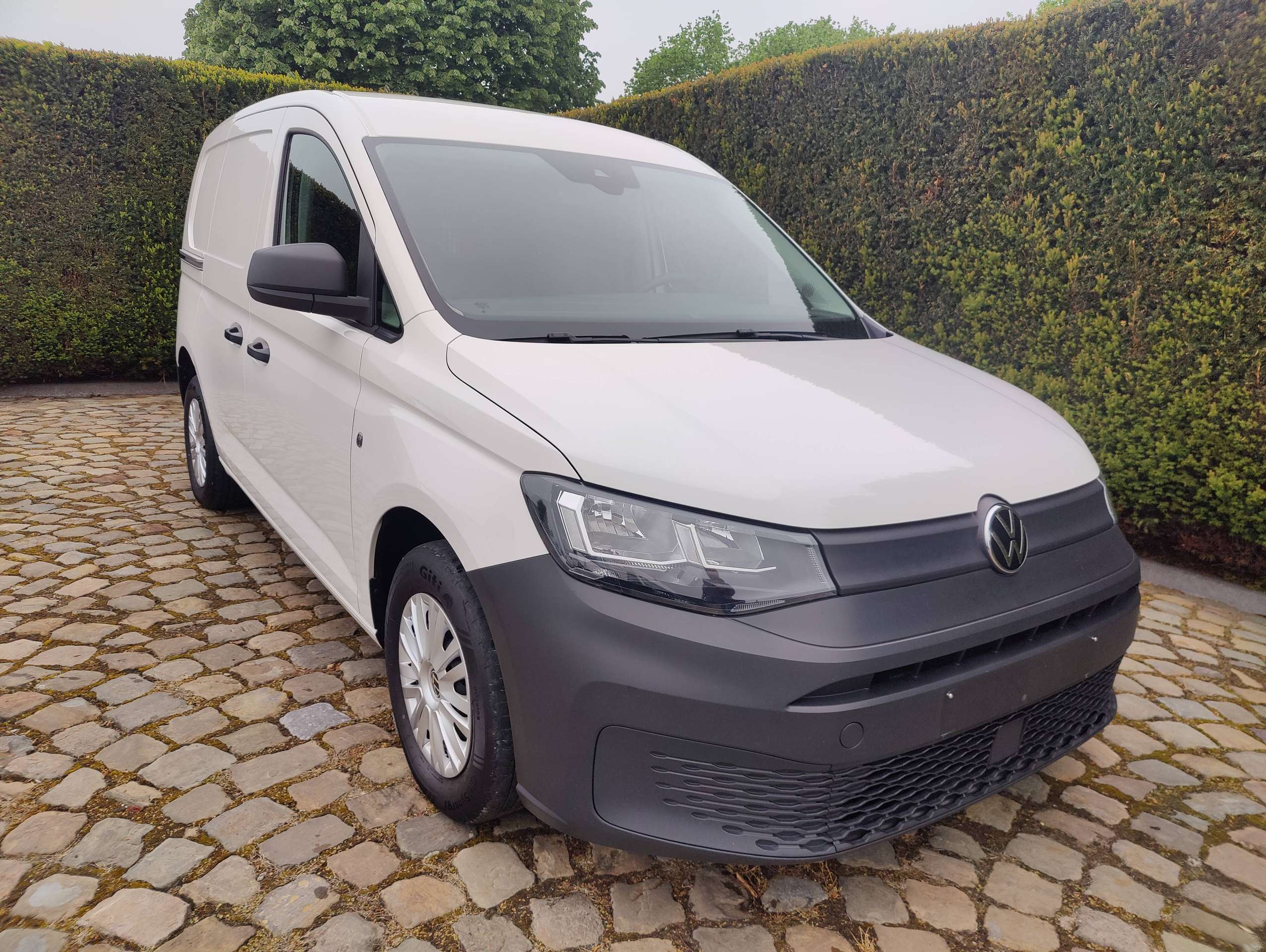 bf86e913-2c61-4503-92da-eb74c93e4c311-volkswagen-caddy-caddy-2-0-tdi-20260507.jpg