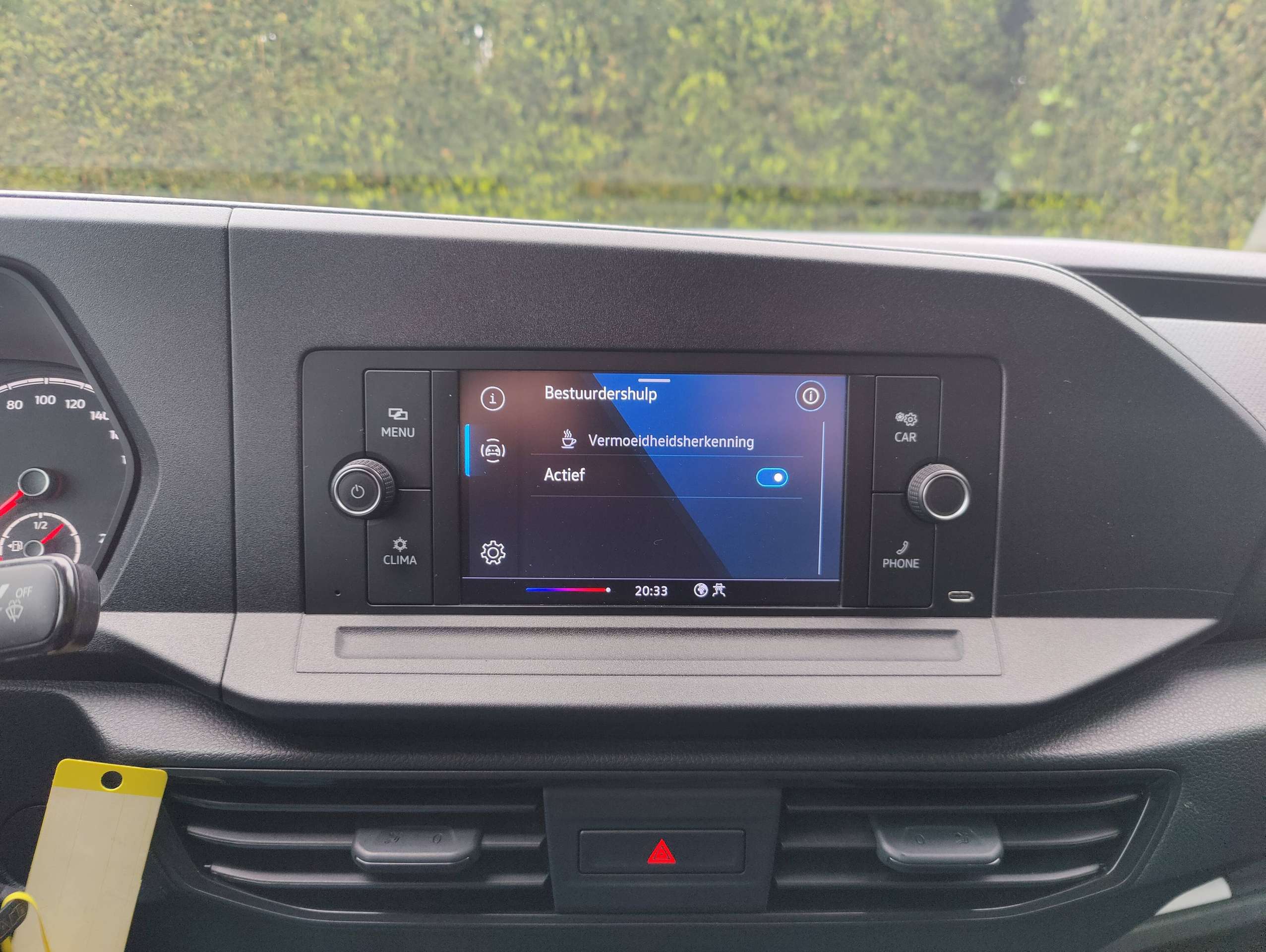 bf86e913-2c61-4503-92da-eb74c93e4c3114-volkswagen-caddy-caddy-2-0-tdi-20260507.jpg