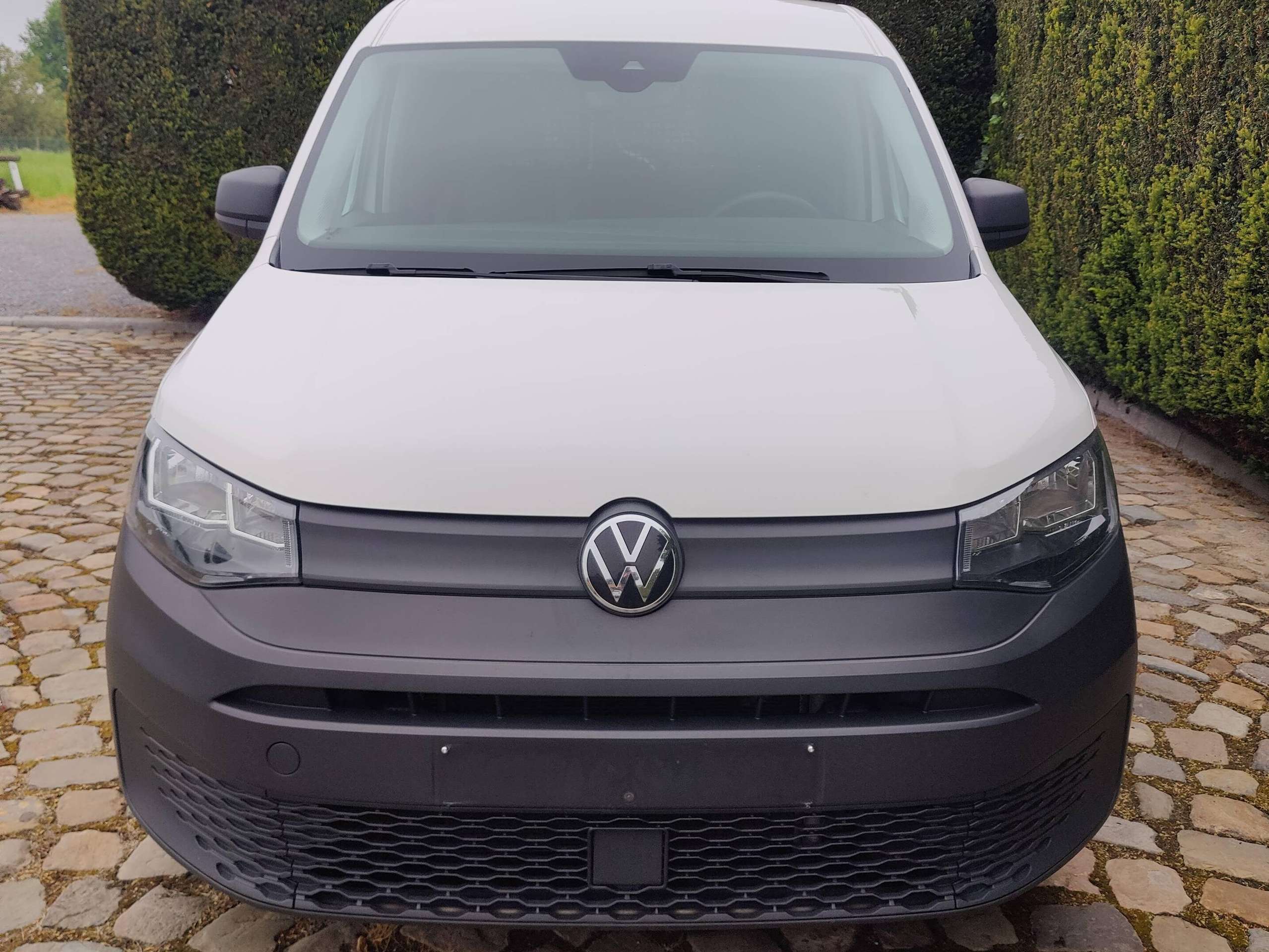 bf86e913-2c61-4503-92da-eb74c93e4c312-volkswagen-caddy-caddy-2-0-tdi-20260507.jpg