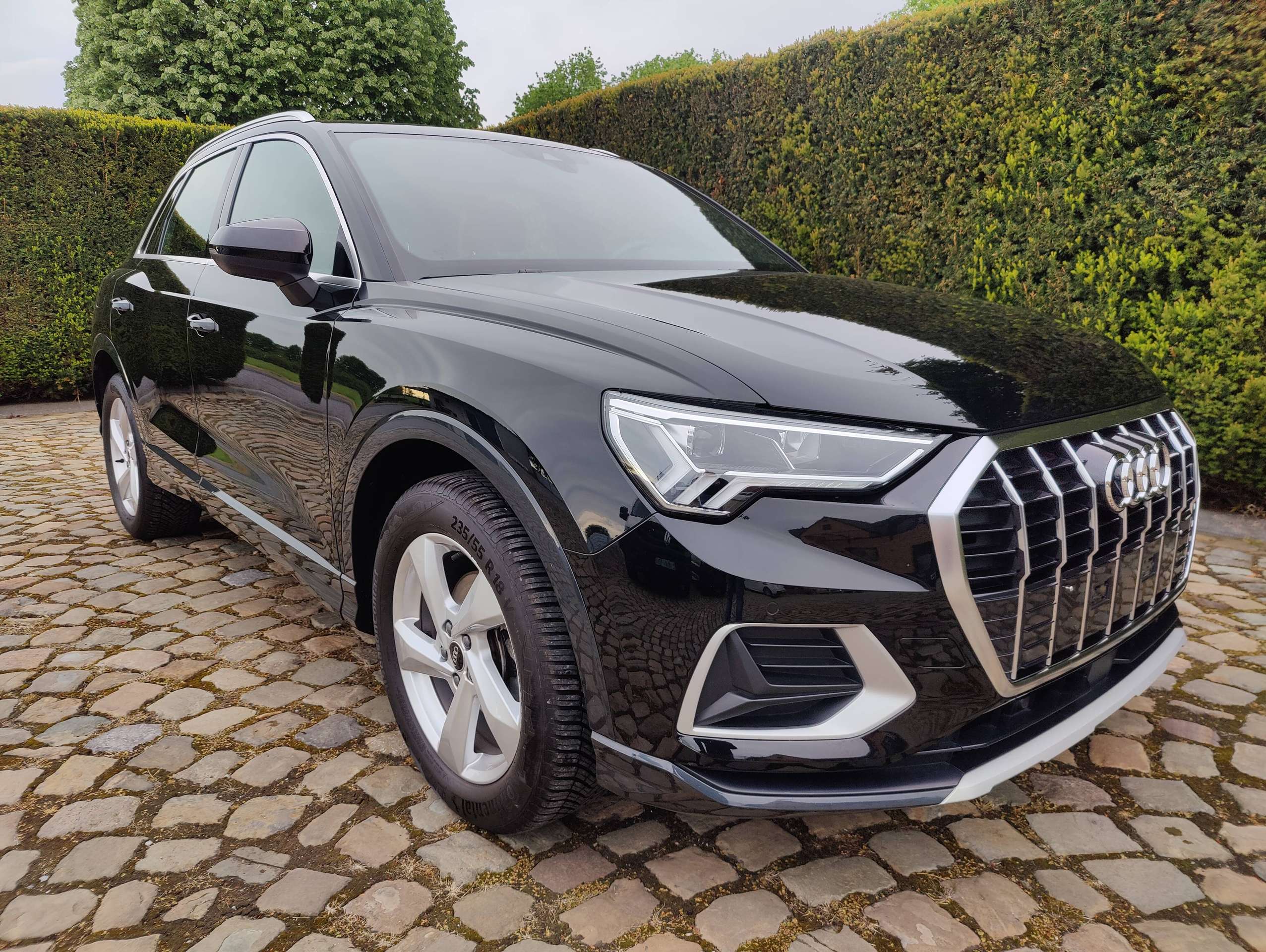 d8157119-8209-4bc9-a4c4-98ca204245d22-audi-q3-q3-35-tfsi-business-edition-advanced-s-tronic-20260513.jpg