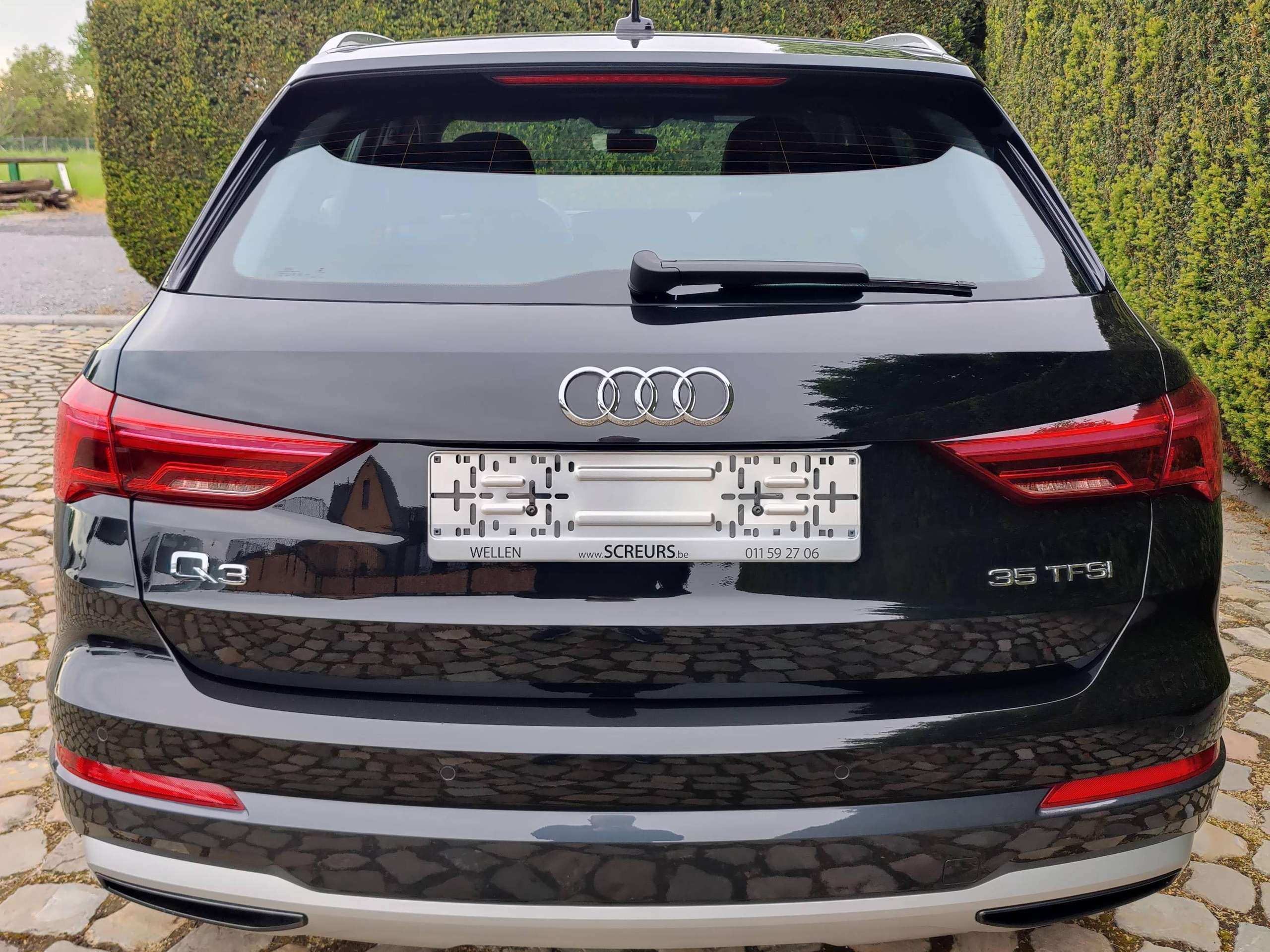 d8157119-8209-4bc9-a4c4-98ca204245d27-audi-q3-q3-35-tfsi-business-edition-advanced-s-tronic-20260507.jpg