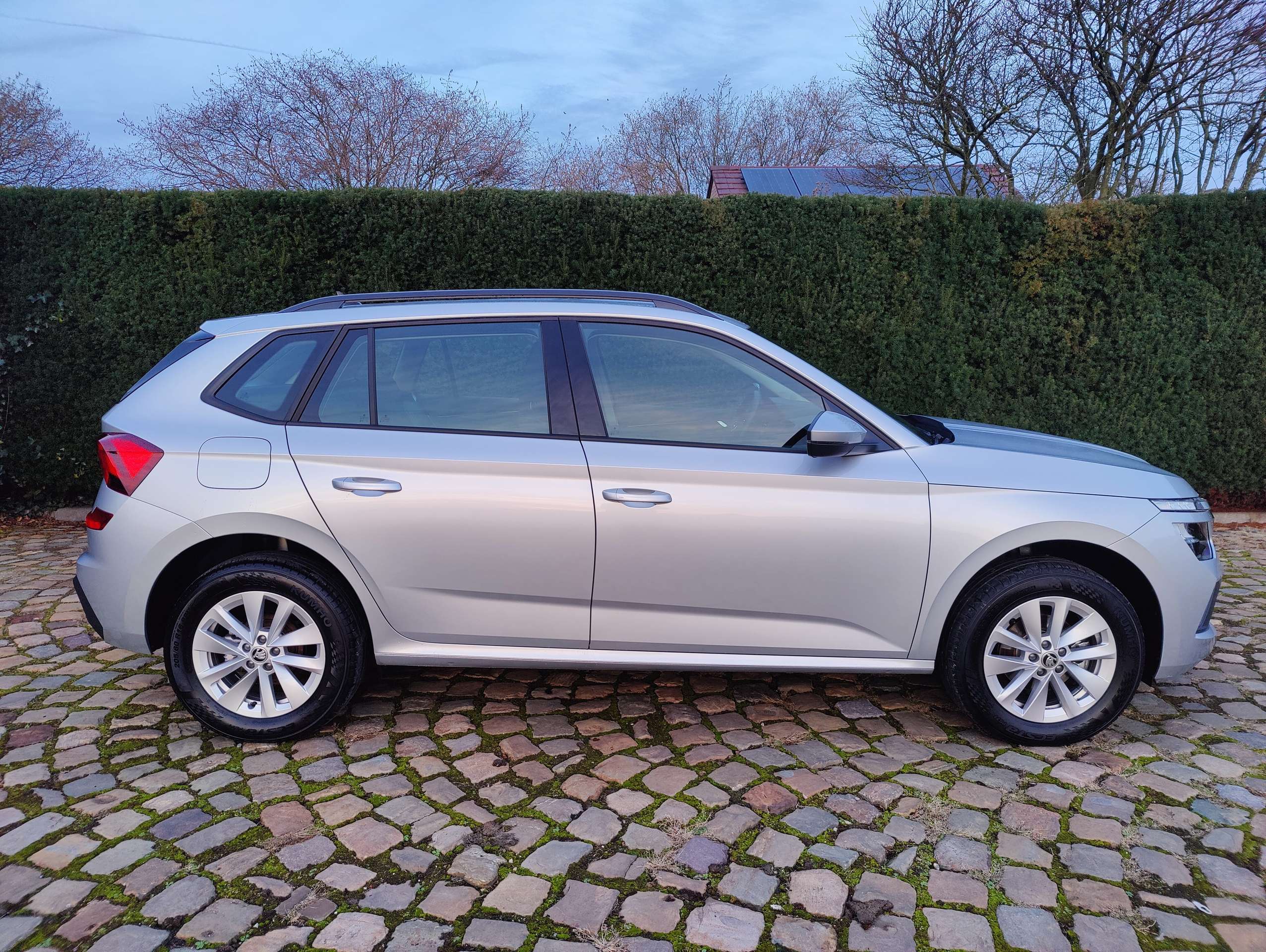 e1a0f7d0-ad9f-4f25-aff7-fee0ee17745d8-skoda-kamiq-kamiq-1-0-tsi-corporate-camera-20260513.jpg