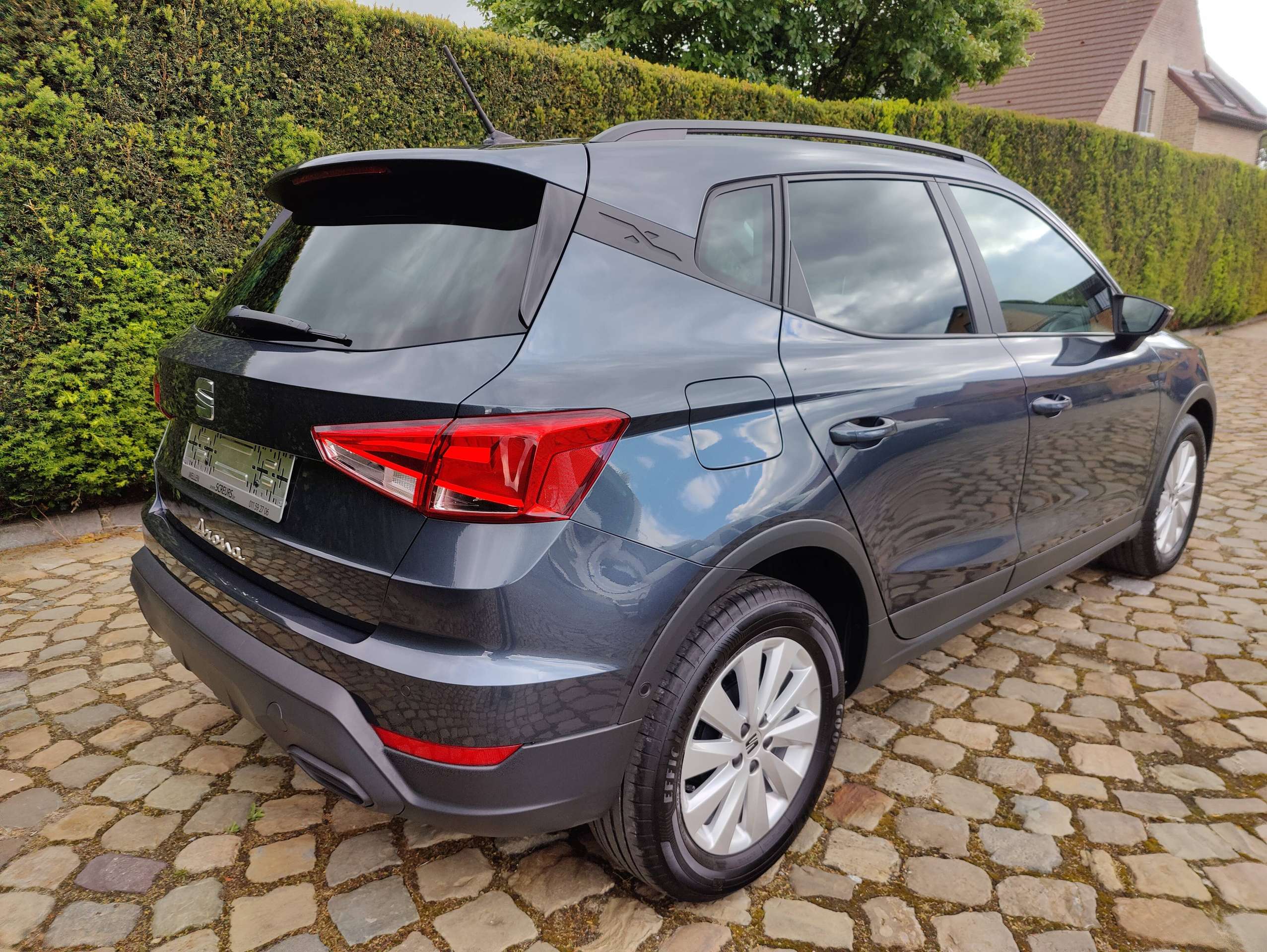 f744ea23-f738-4f6f-84c4-1ff2940dbc3d7-seat-arona-arona-1-0-tsi-move-navi-camera-20260512.jpg