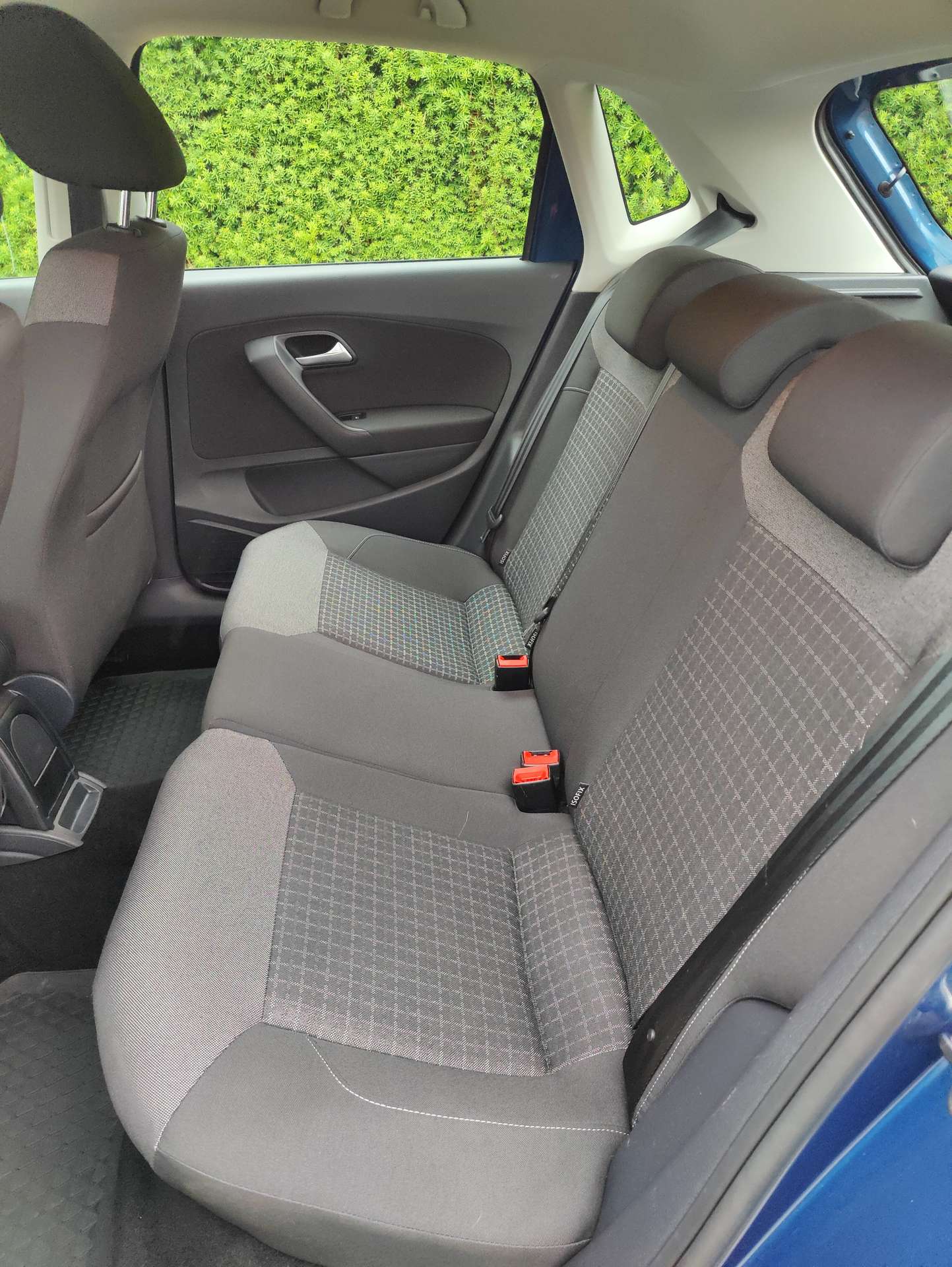 fd880144-c27e-476b-8c2f-371f363f33f111-volkswagen-polo-1-2-tsi-comfortline-bmt-20260513.jpg
