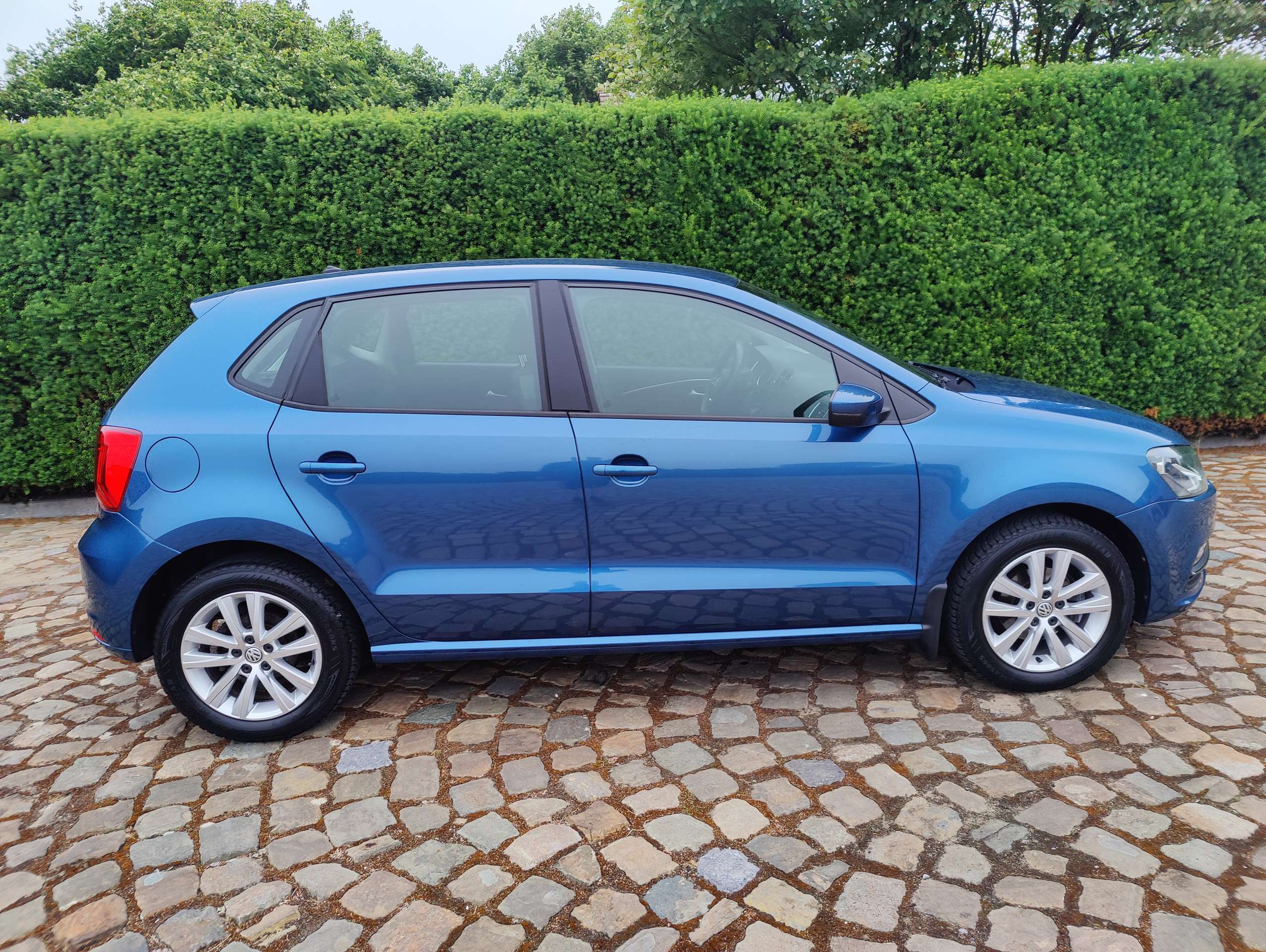 fd880144-c27e-476b-8c2f-371f363f33f18-volkswagen-polo-1-2-tsi-comfortline-bmt-20260513.jpg