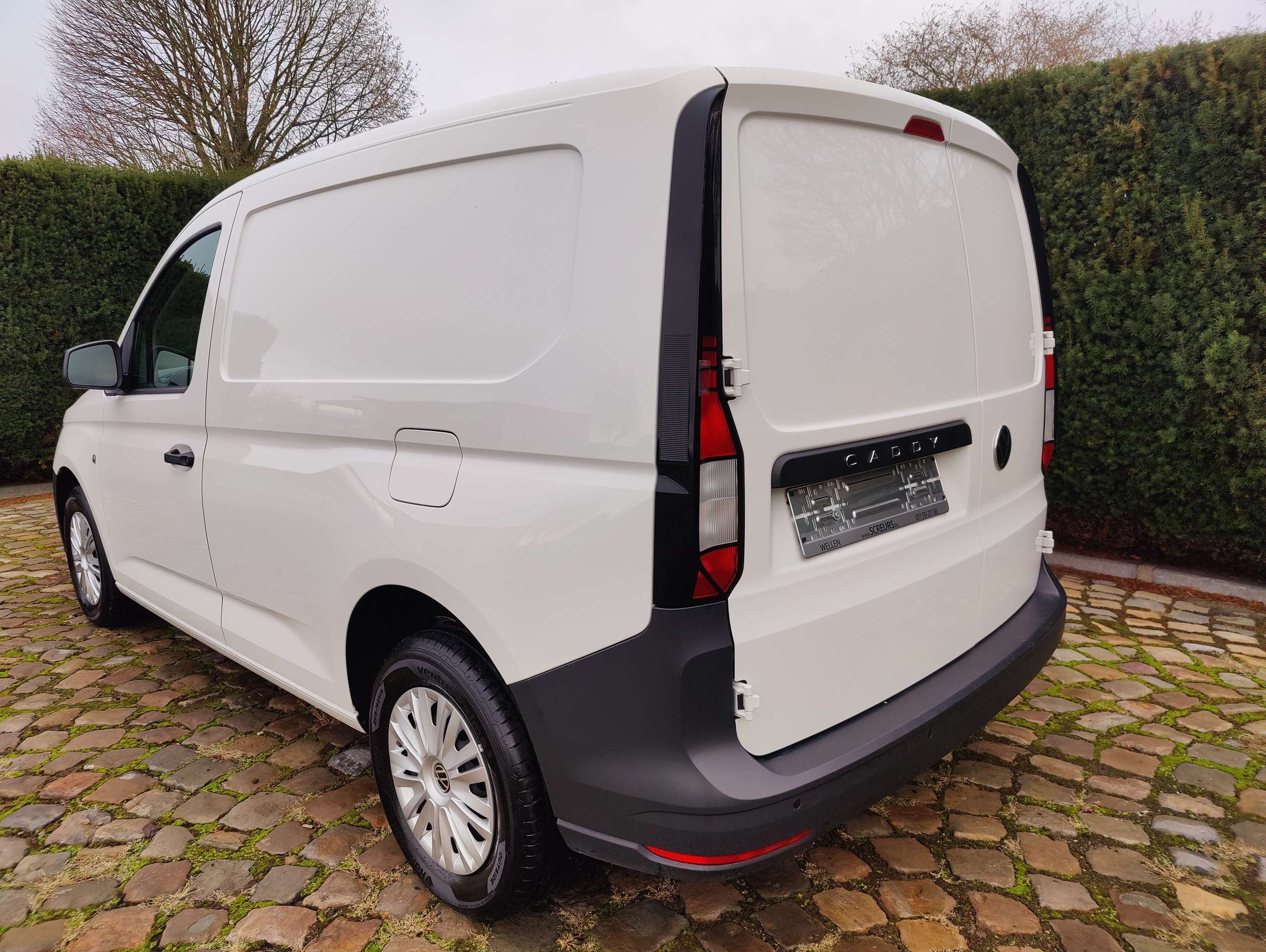 ff88e257-fc0d-4416-8460-cc417f4e4dce5-volkswagen-caddy-van-2-0-tdi-financiele-renting-e249-maand-20260513.jpg