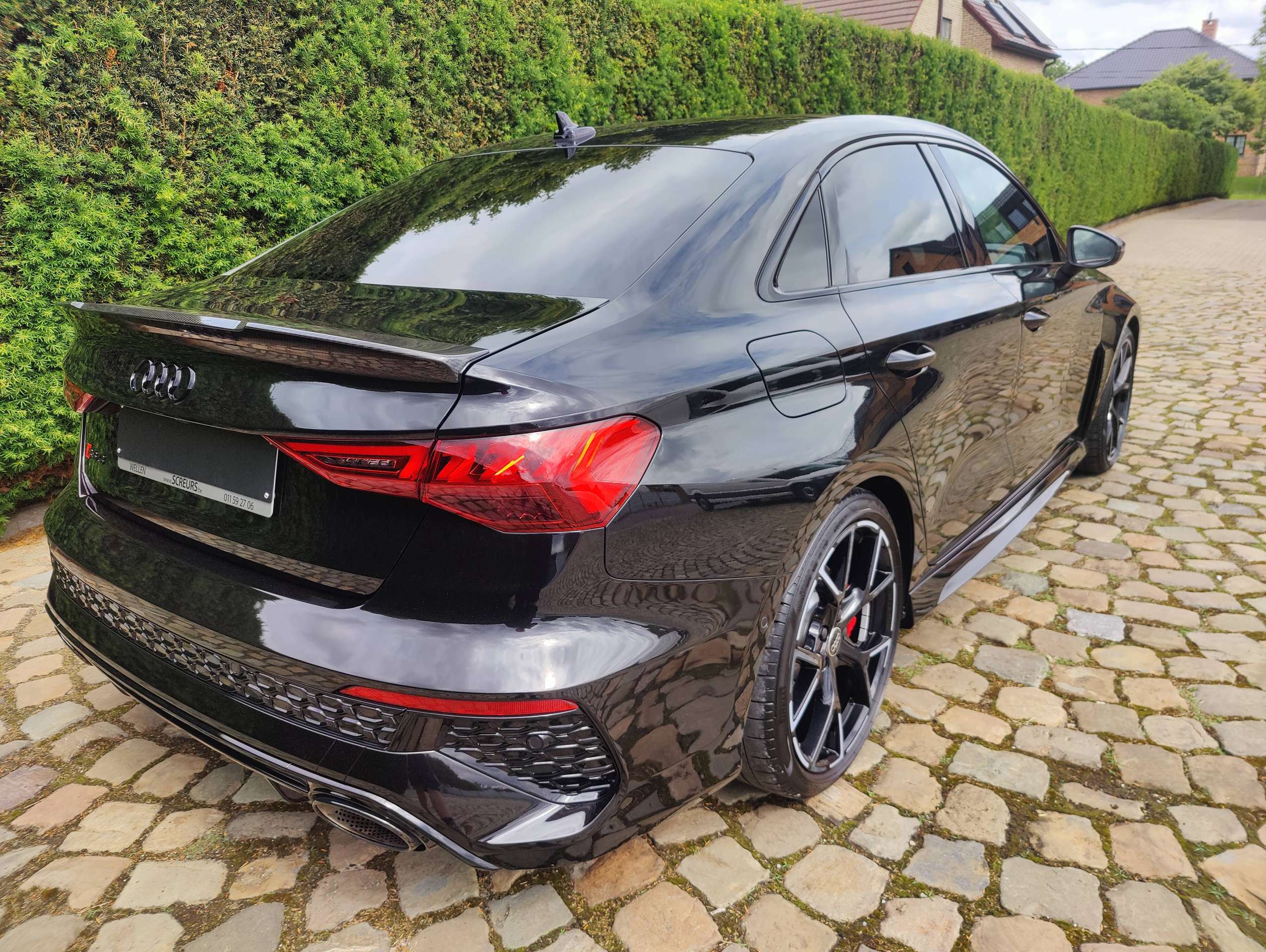 2c286f42-0c4e-441b-a162-981907de1b9612-audi-rs3-rs3-sedan-2-5-tfsi-quattro-s-tronic-20260605.jpg
