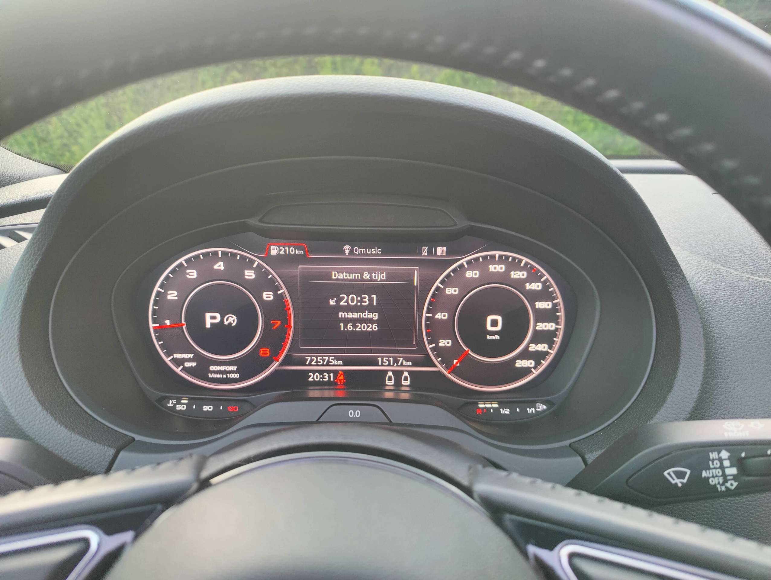 c9a28459-fb23-40c0-bc92-1d4b9bc427e421-audi-a3-a3-cabriolet-1-5-tfsi-act-sport-s-tronic-alacantara-20260602.jpg