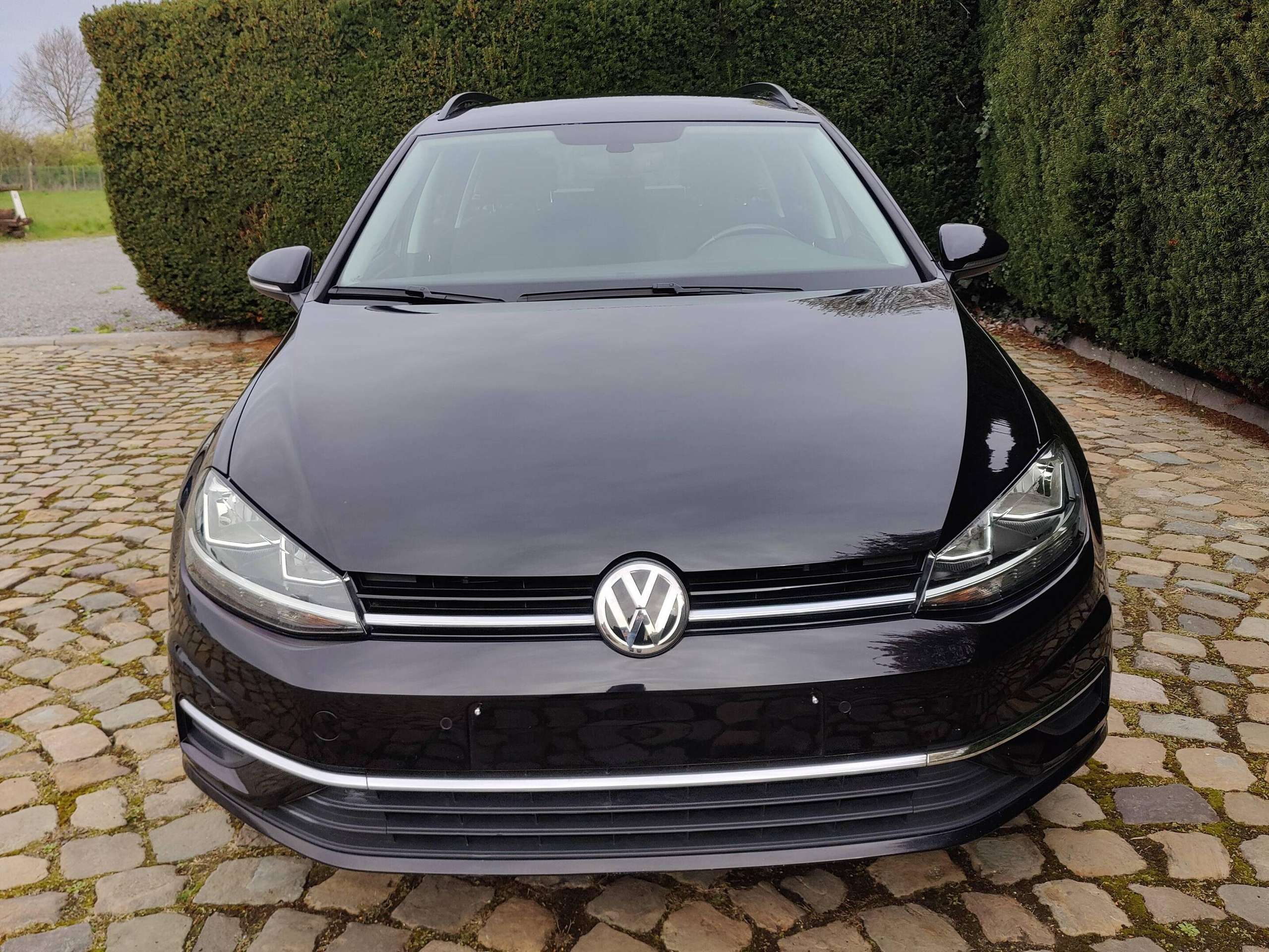 1210d968-04d5-4774-912e-8cb0962c7f422-volkswagen-golf-variant-golf-sw-1-6-scr-tdi-comfortline-camera-20260708.jpg