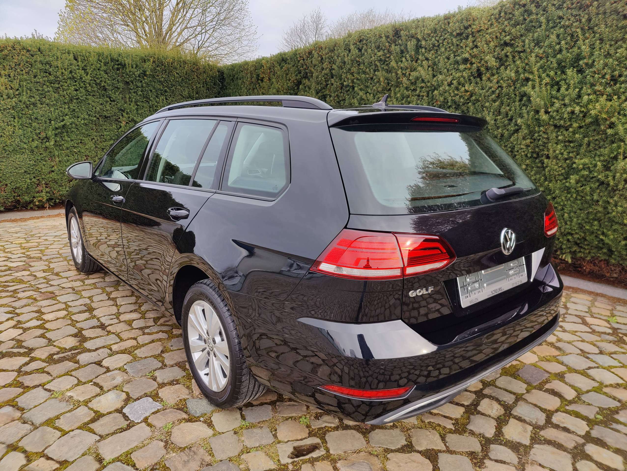 1210d968-04d5-4774-912e-8cb0962c7f425-volkswagen-golf-variant-golf-sw-1-6-scr-tdi-comfortline-camera-20260708.jpg