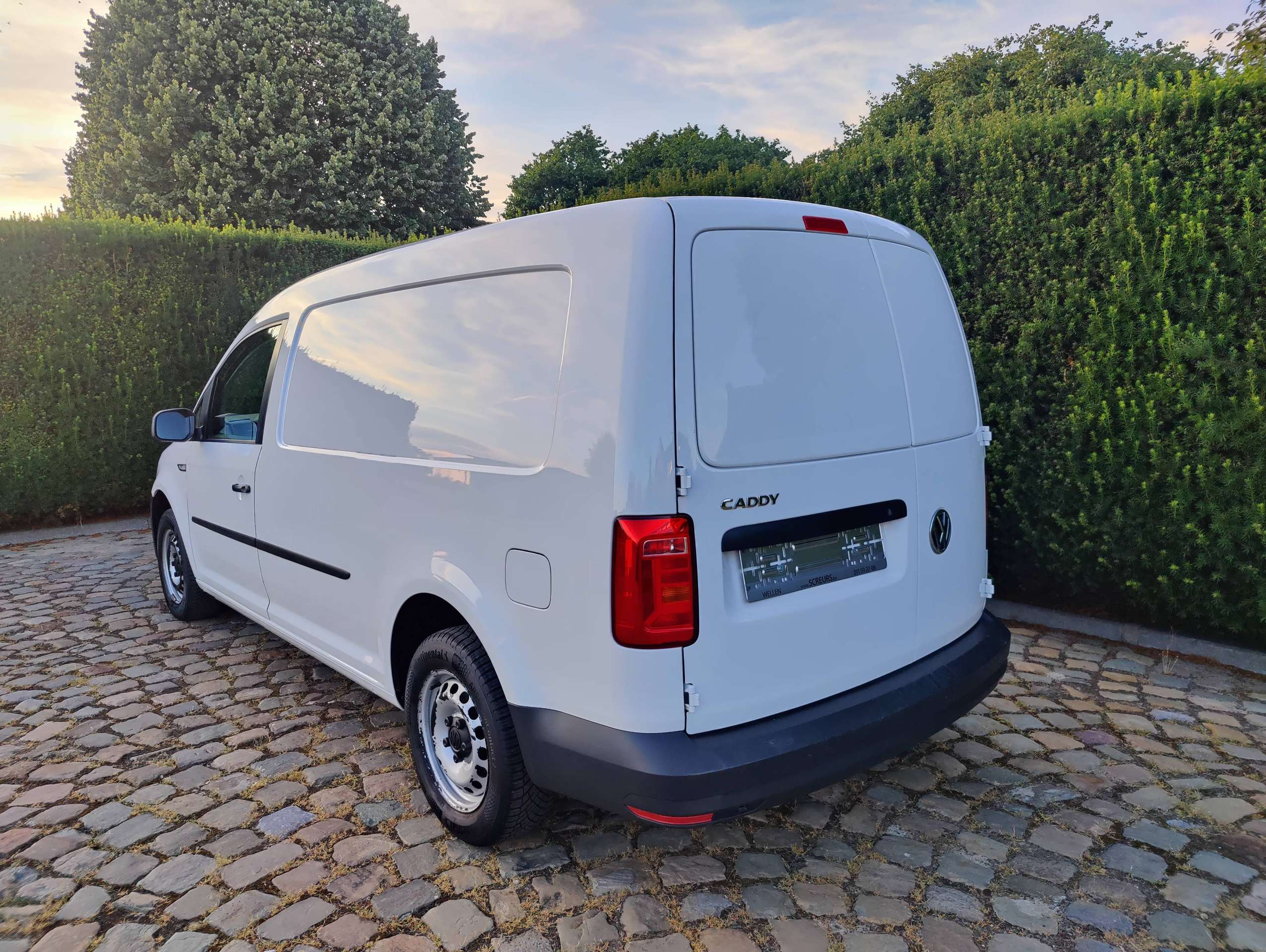 14d002d7-8655-4bef-8a04-56d439d2e40e5-volkswagen-caddy-2-0-cr-tdi-scr-maxi-eu6-20260710.jpg