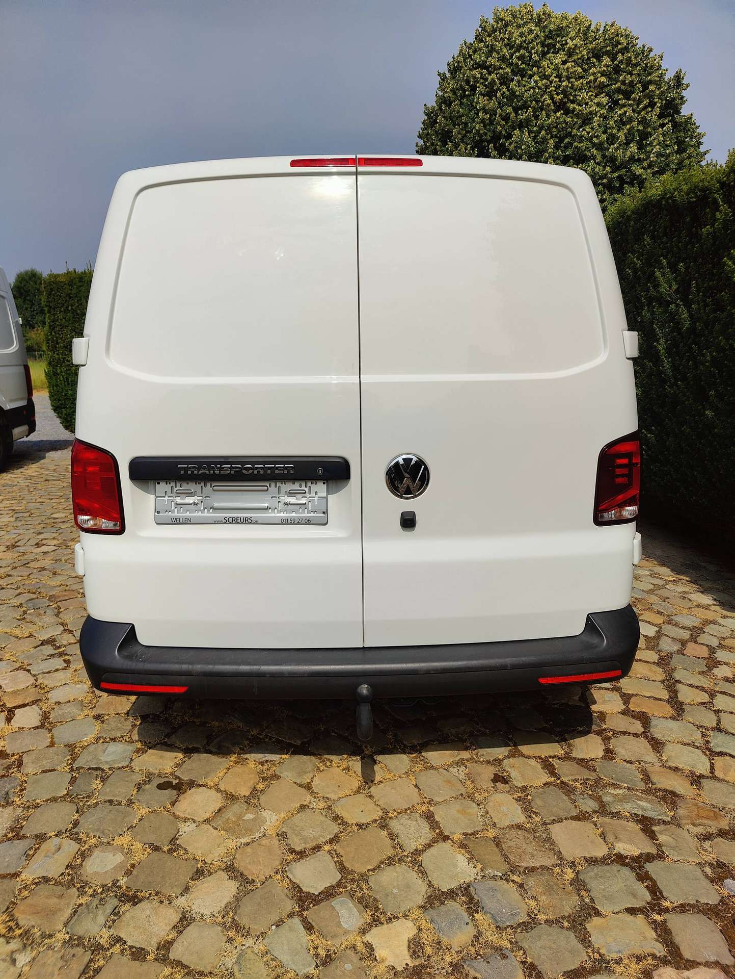 2aa1f85b-512c-4a2d-ac9a-76aeb01565d86-volkswagen-t6-1-transporter-2-0-tdi-scr-bmt-trendline-dsg-eu6d-t-20260731.jpg