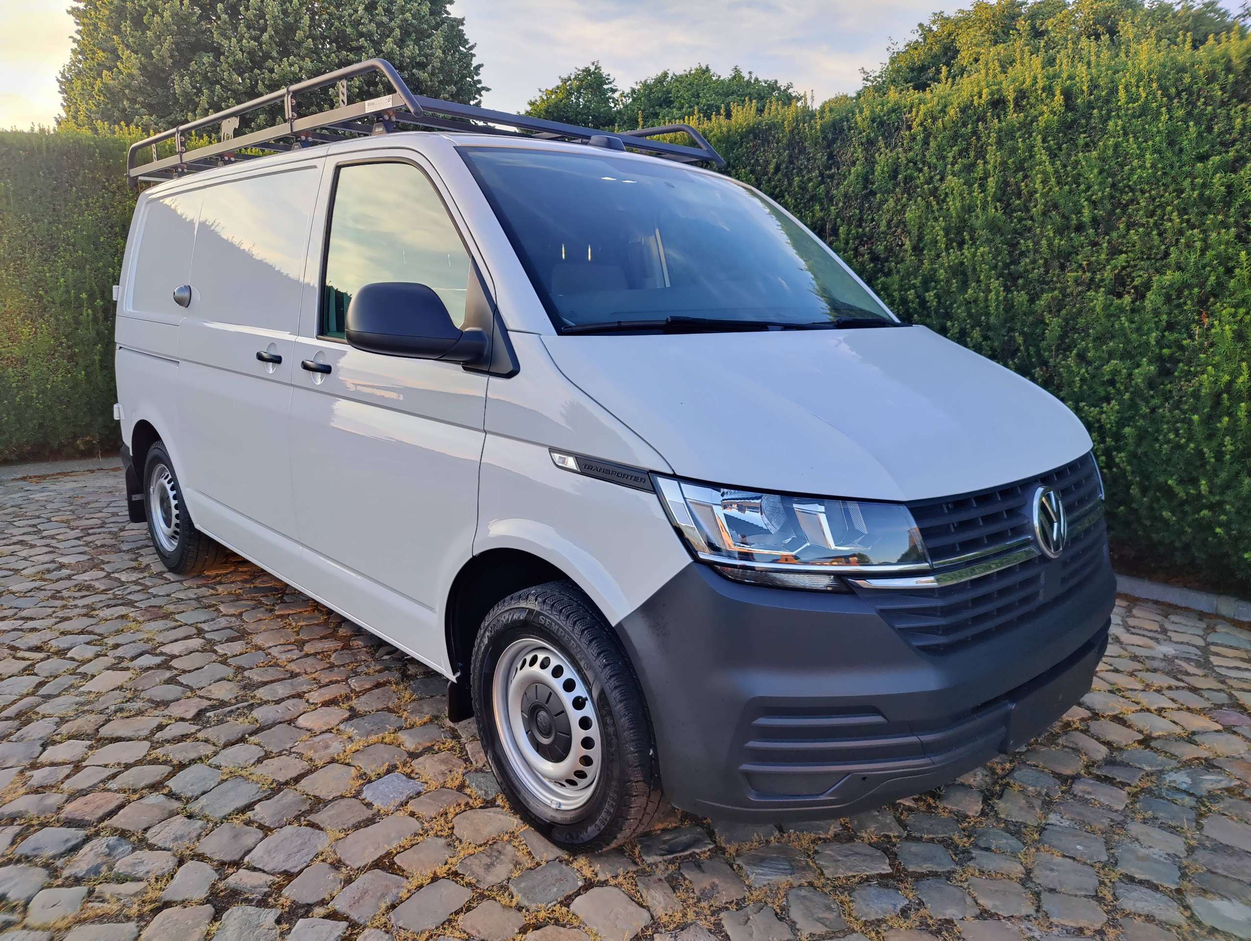 2e41edad-2f05-42bf-a379-8c455adc984a1-volkswagen-t6-1-transporter-2-0-tdi-scr-bmt-eu6d-temp-20260710.jpg