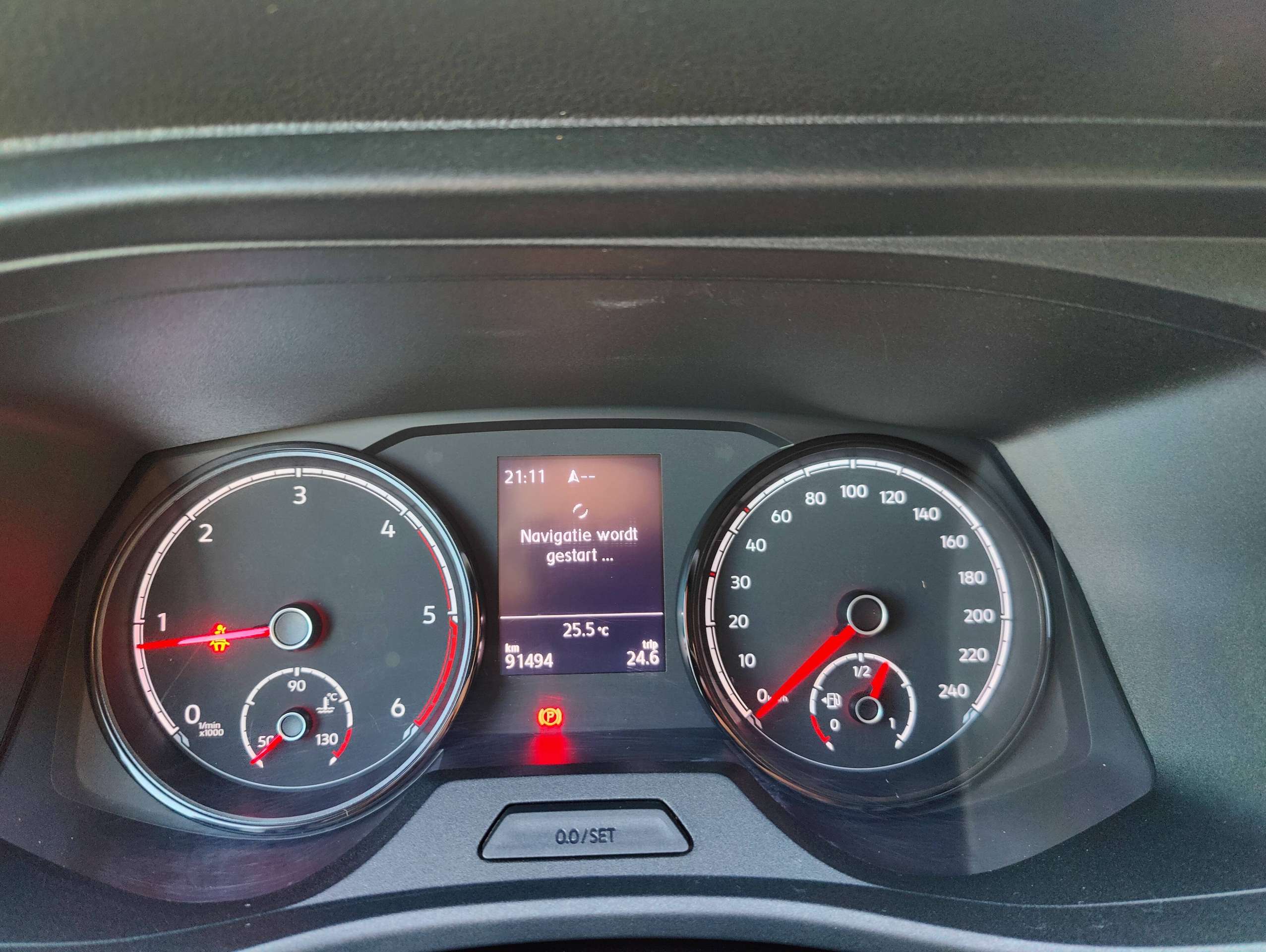 2e41edad-2f05-42bf-a379-8c455adc984a12-volkswagen-t6-1-transporter-2-0-tdi-scr-bmt-eu6d-temp-20260710.jpg