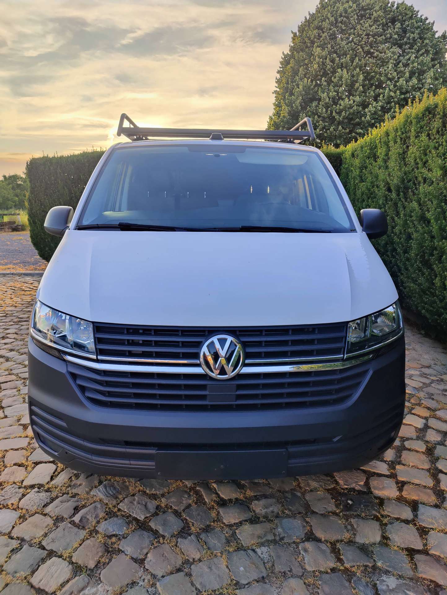 2e41edad-2f05-42bf-a379-8c455adc984a2-volkswagen-t6-1-transporter-2-0-tdi-scr-bmt-eu6d-temp-20260710.jpg
